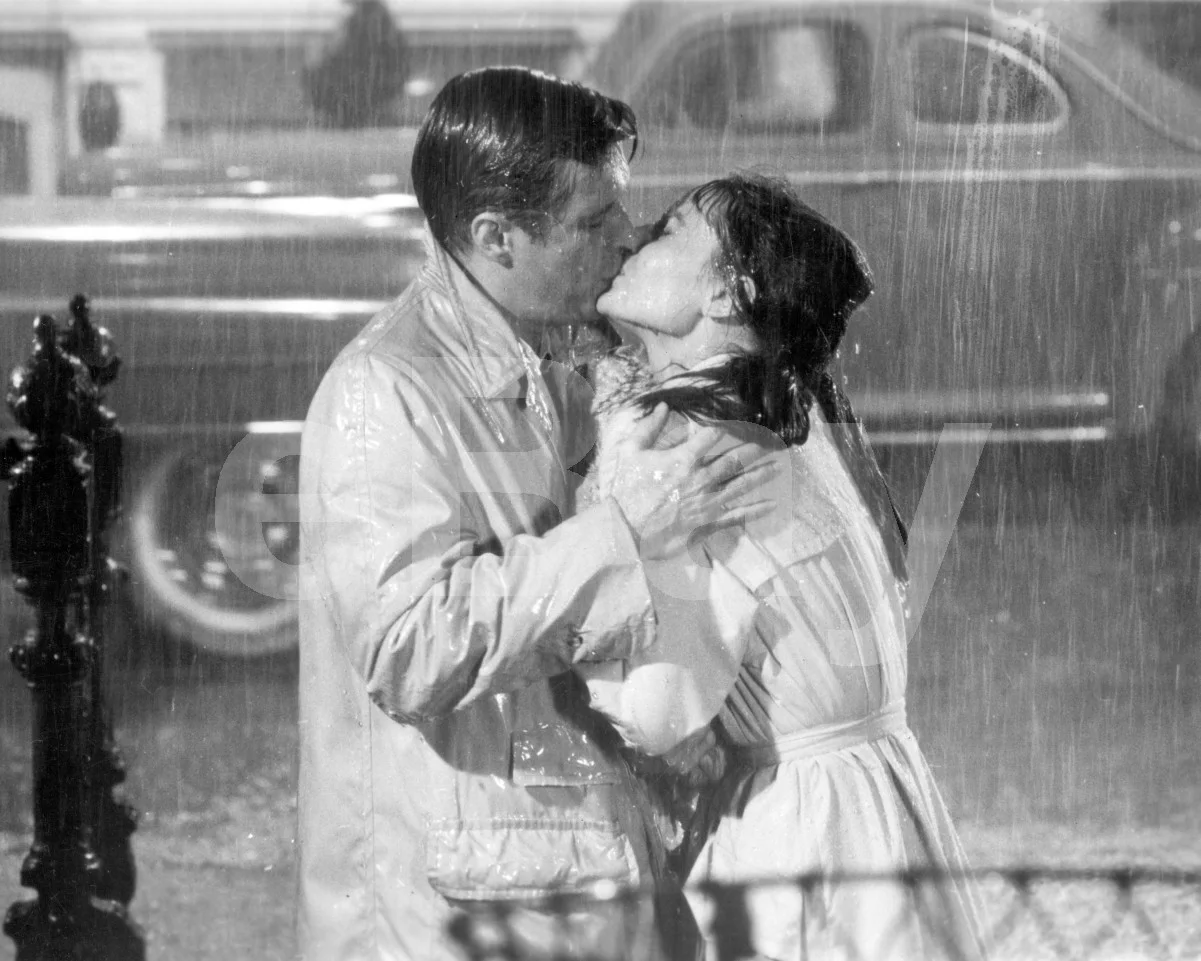 Breakfast at Tiffany's (1961) Audrey Hepburn, George Peppard 16x12 Photo Poster, image 4