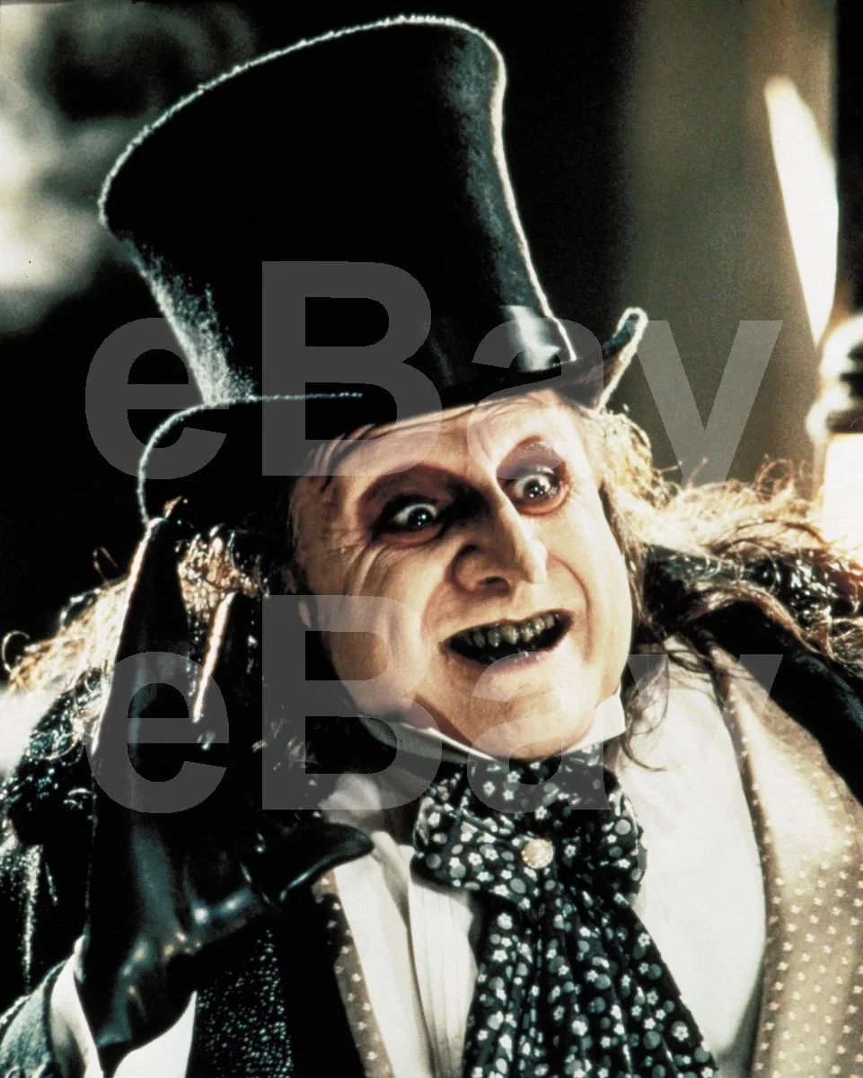 Batman Returns (1992) Danny DeVito "Penguin" 16x12 Photo Poster Print, image 4