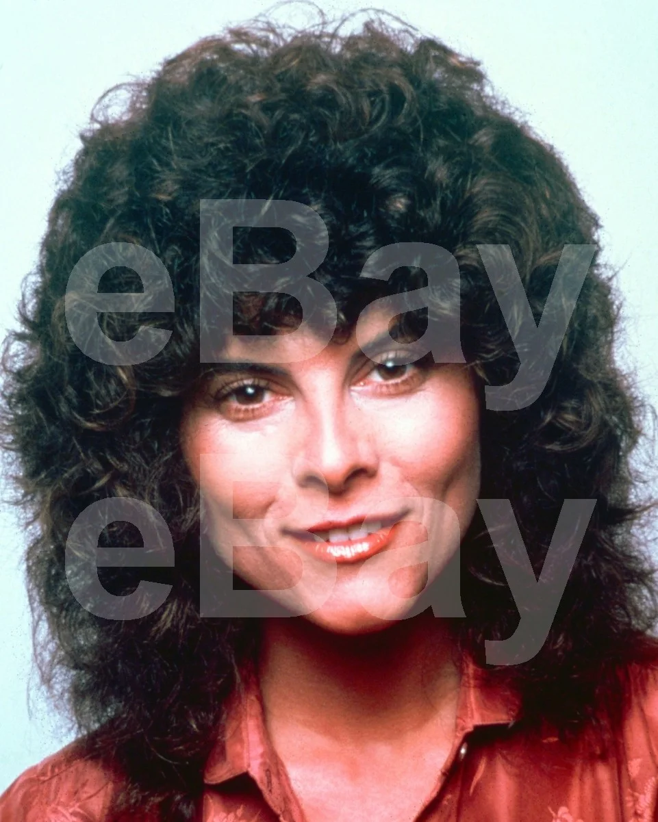 Adrienne Barbeau 16x12 Photo Poster Print, изображение 4