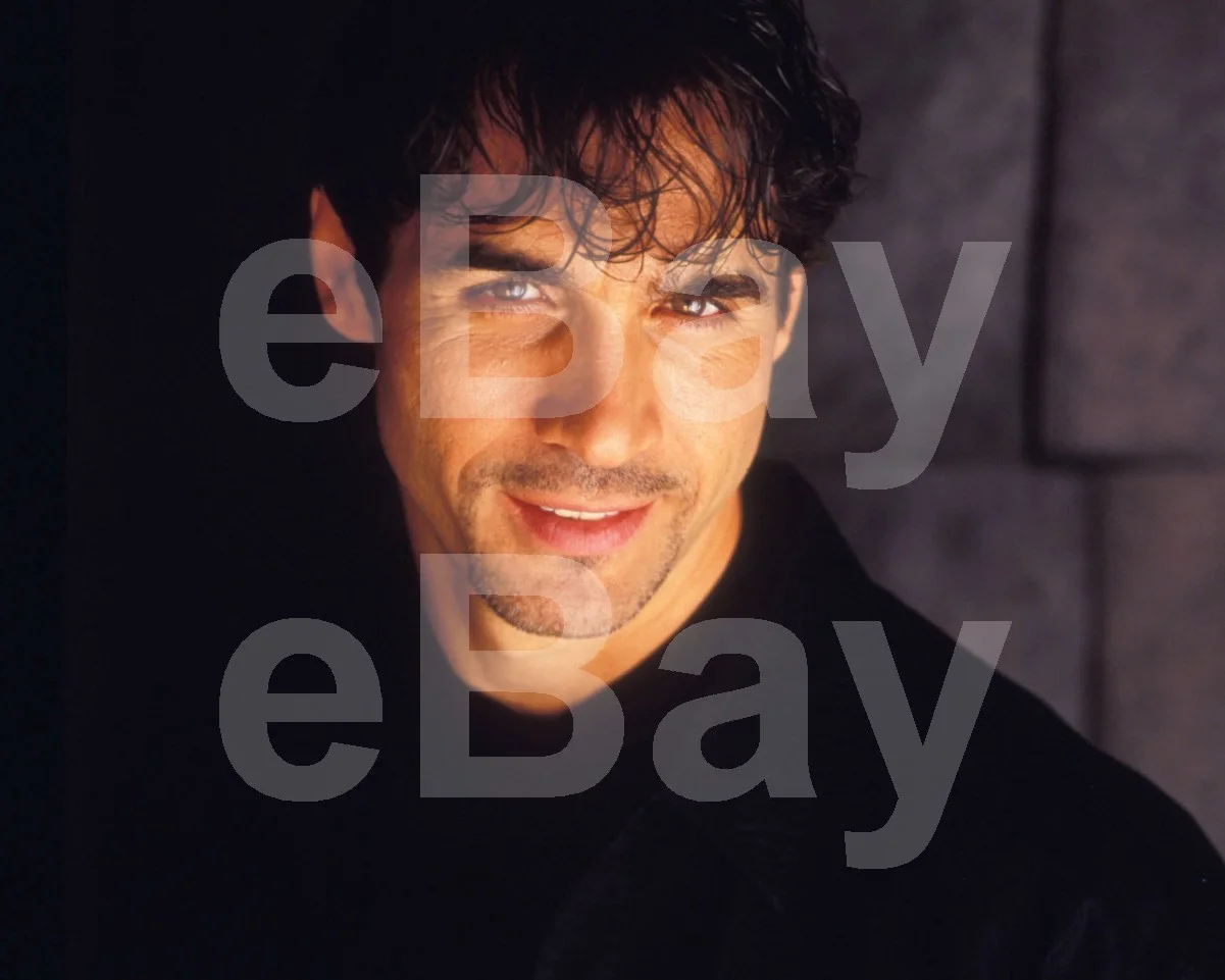 Adrian Paul 16x12 Photo Poster Print, изображение 4