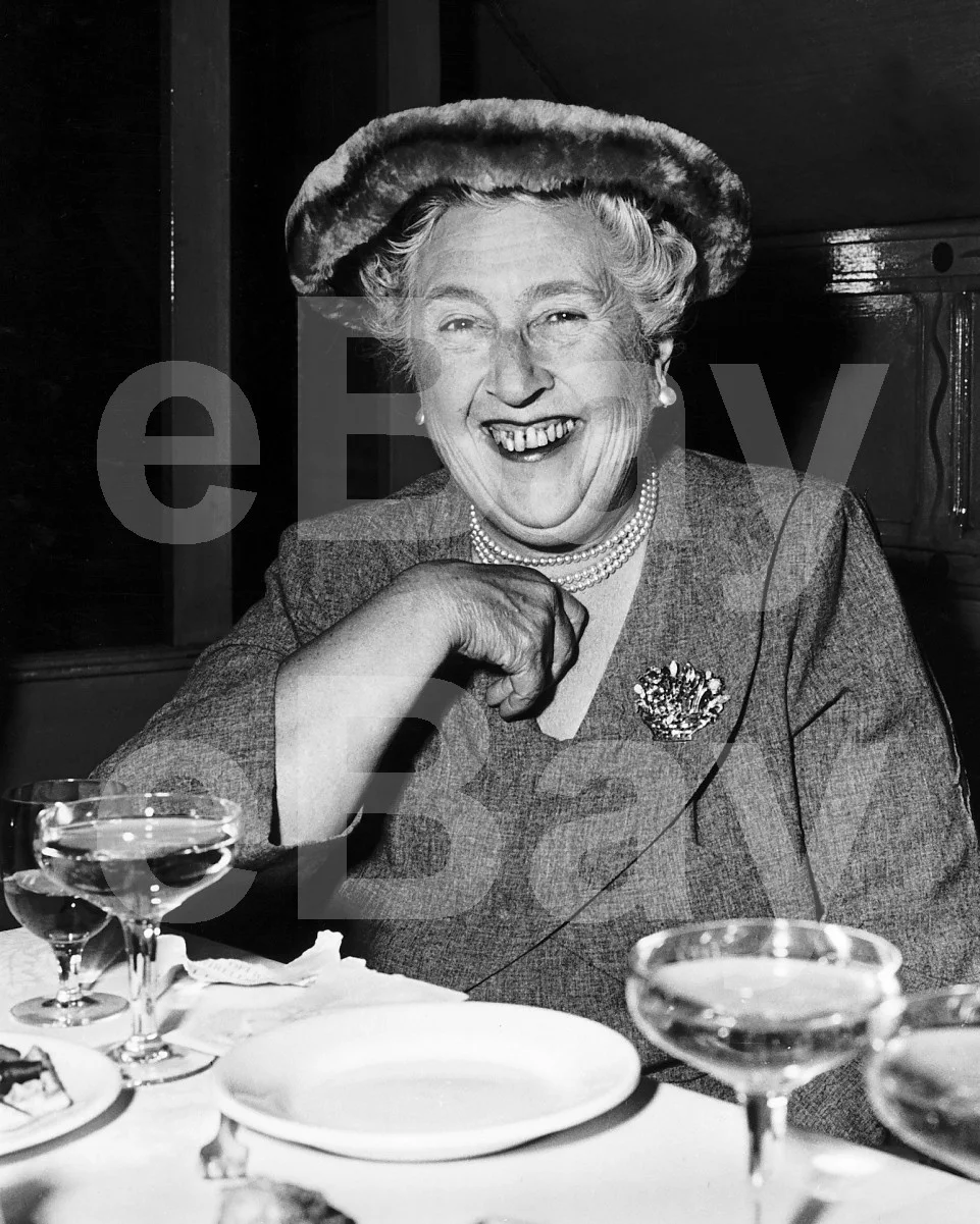 Agatha Christie (Author) 16x12 Photo Poster Print, image 4