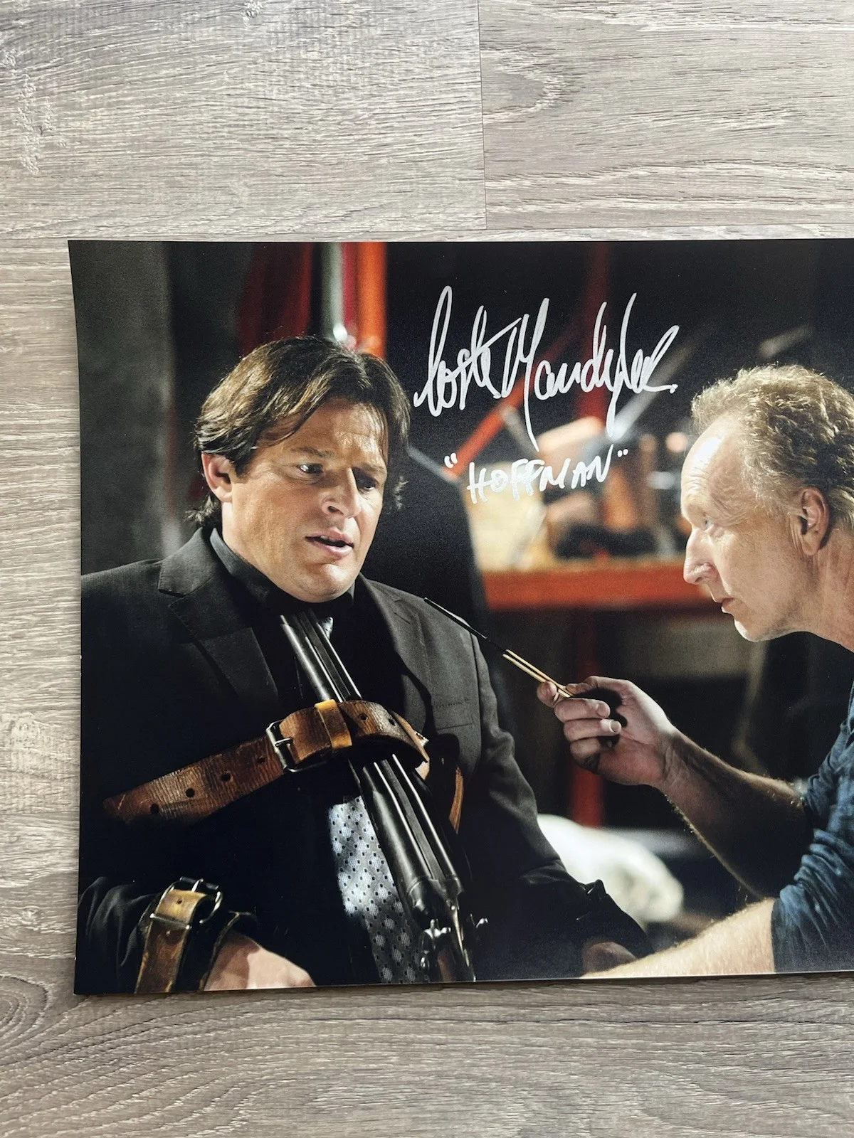 Costas Mandylor — Costas Mandylor Signed Saw 11x14 Photo JSA COA Detective Hoffman Jigsaw Horror, image 4