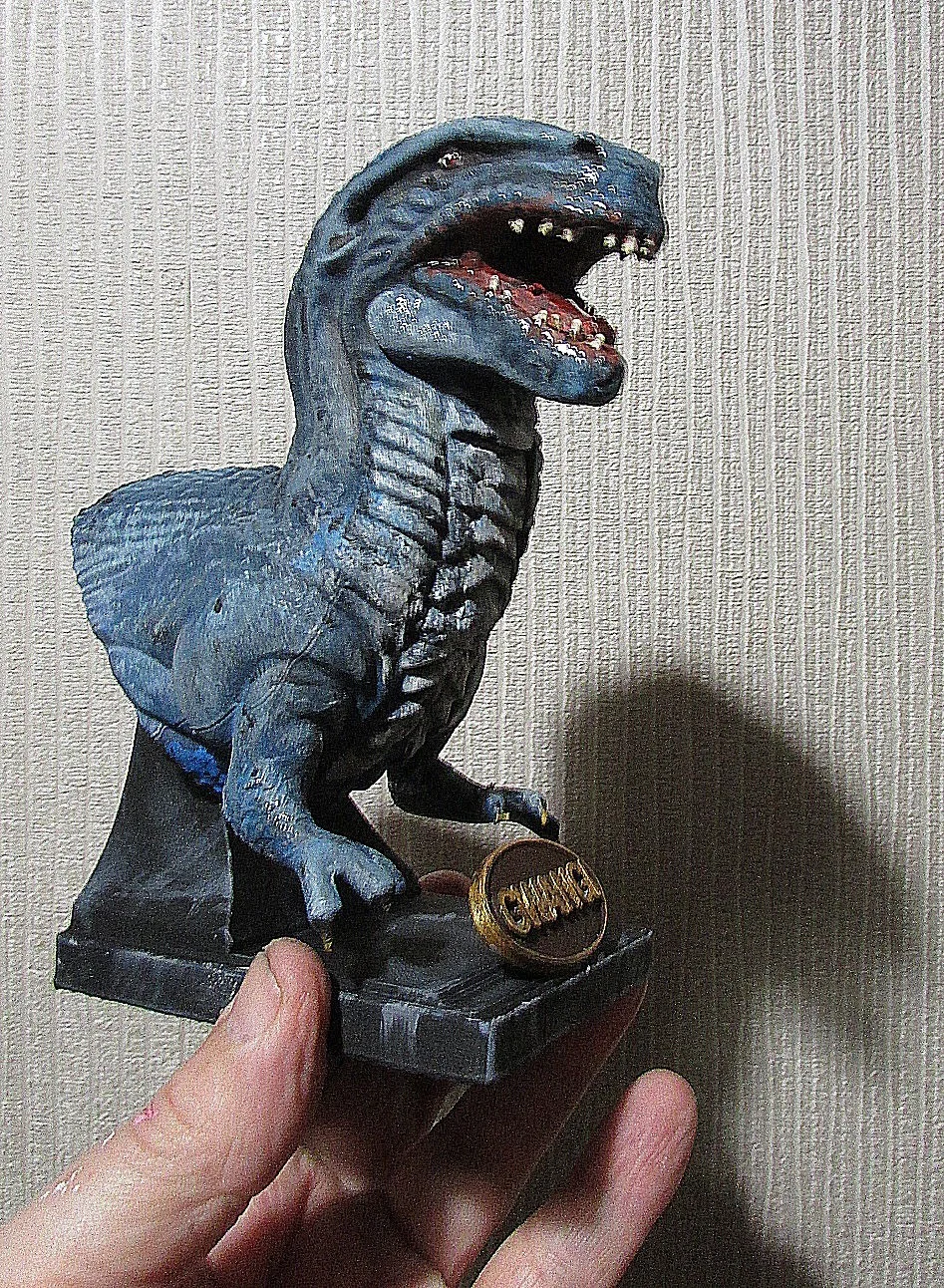 RAY HARRYHAUSENS VALLEY OF GWANGI , GWANGI BUST PAINTED AND FINISHED, изображение 3