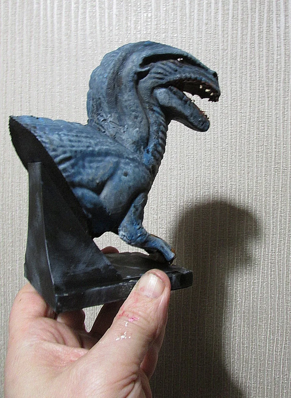 RAY HARRYHAUSENS VALLEY OF GWANGI , GWANGI BUST PAINTED AND FINISHED, изображение 4