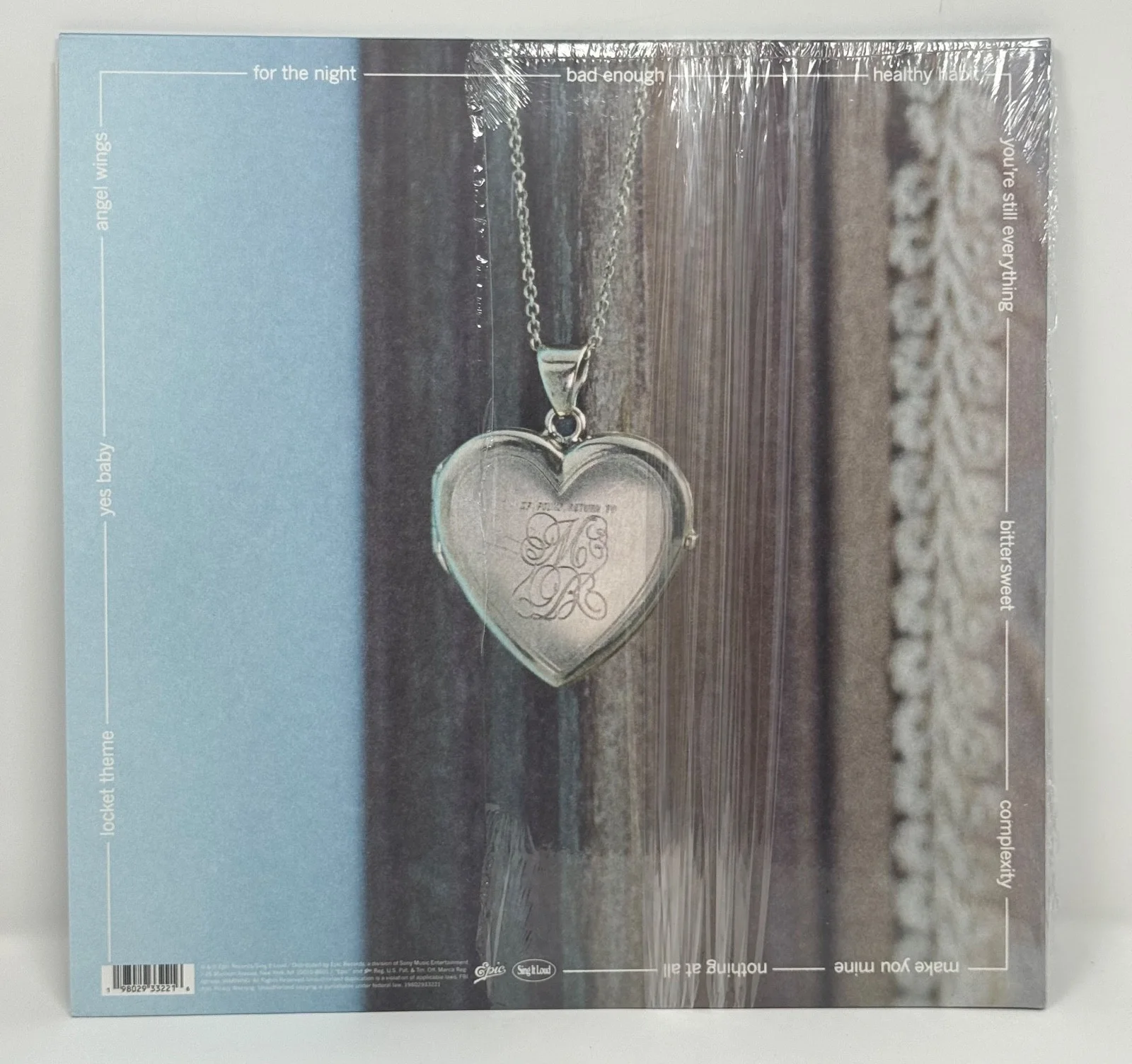 Madison Beer Signed Autographed 2026 Locket Vinyl w/ Receipt Amoeba, image 3