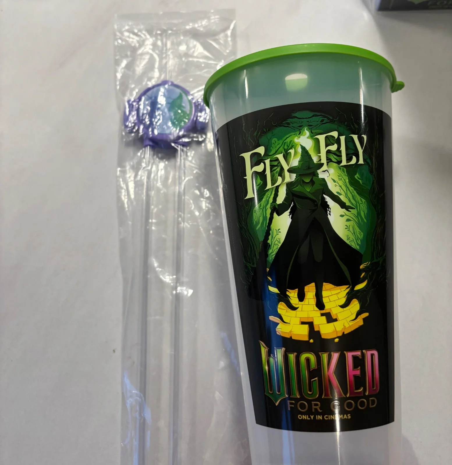 Wicked For Good LED Popcorn Bucket and dual Cup - New, image 5