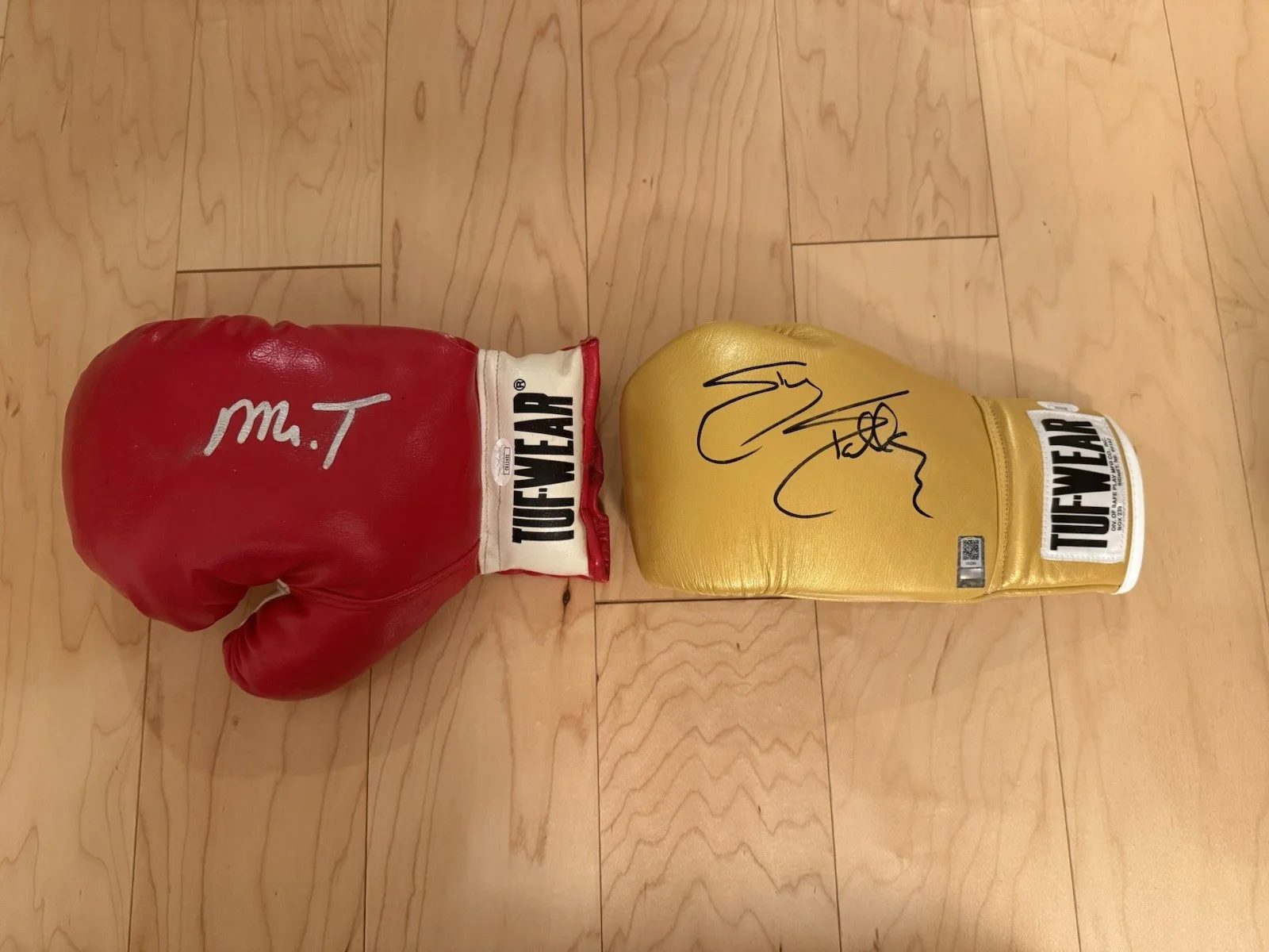 Sylvester Stallone — Sylvester Stallone & Mr. T Signed Rocky IIIBoxing Gloves very Rare! JSA /Becket, image 2