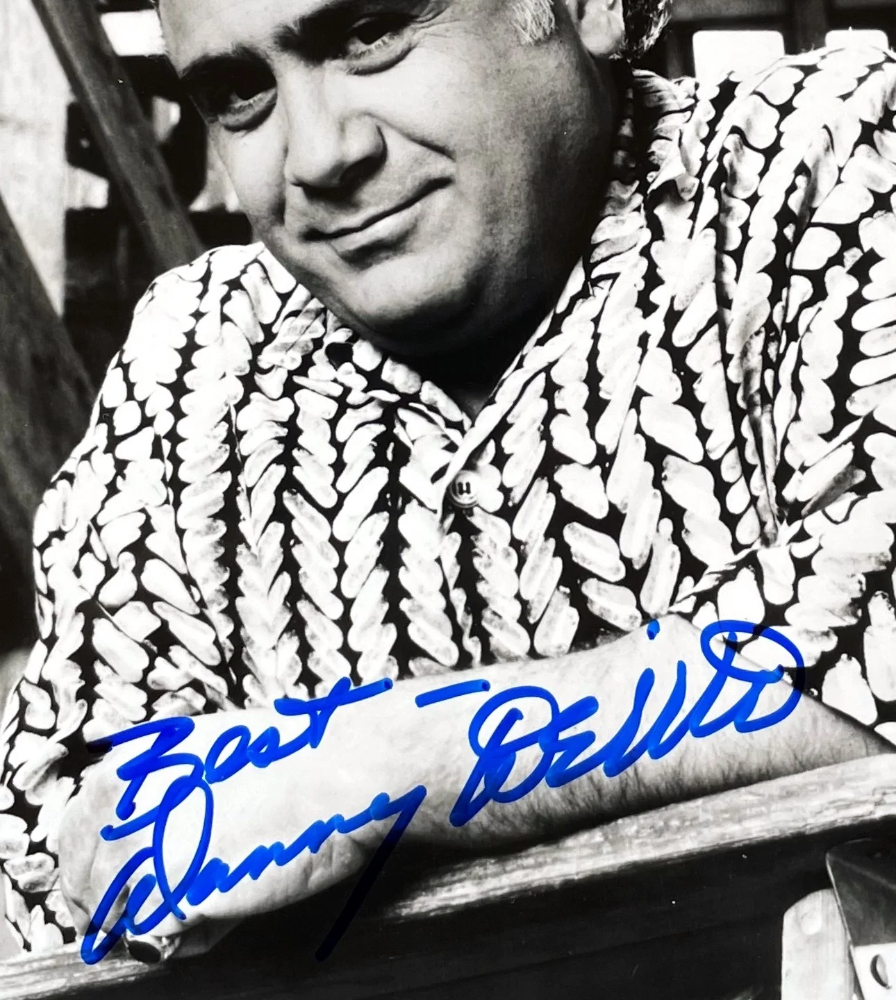 Danny DeVito — Danny DeVito - ' Taxi' 'Twins' 'Batman Returns' - Autographed Photo, image 2