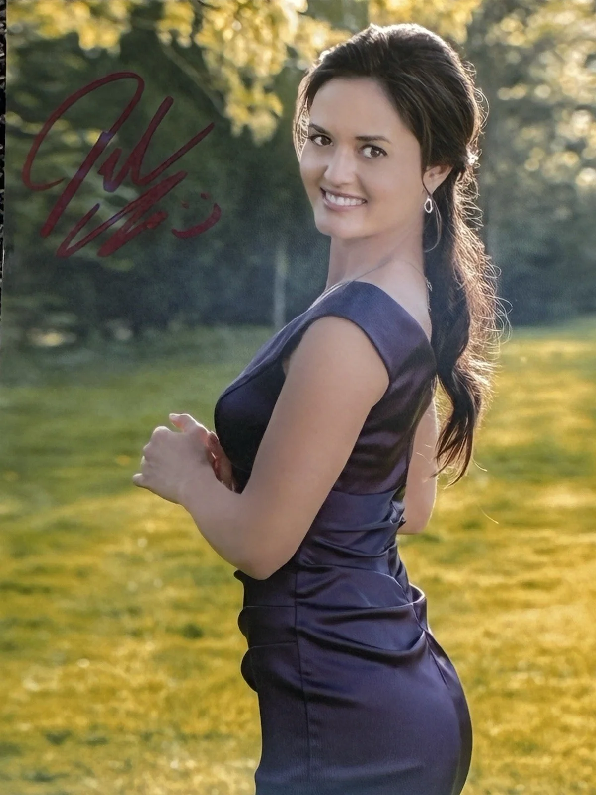 Danica McKellar — DANICA McKELLAR ACTRESS SIGNED 8X10 PHOTO TV SHOW HOW I MET YOUR MOTHER JSA, изображение 2