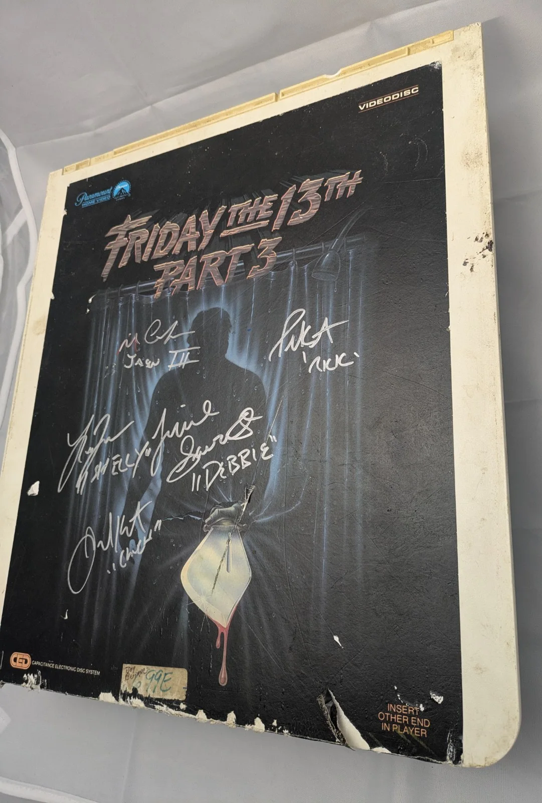 Friday The 13th Part 3 Cast Signed CED Video Disc Vintage Rough Shape, image 2