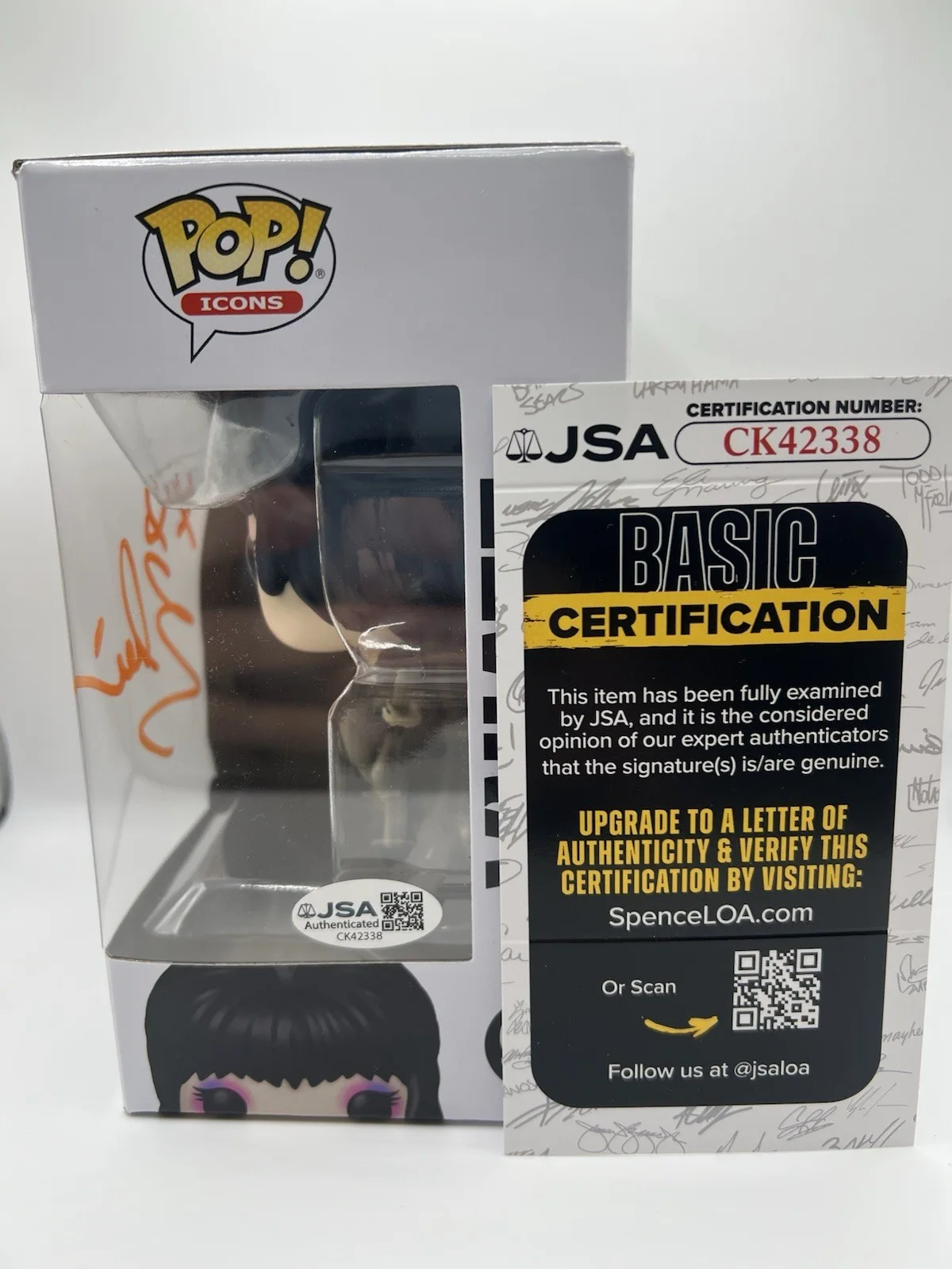 Cassandra Peterson Signed Autographed Elvira Pop Icons Funko #93 w/ JSA COA, image 2