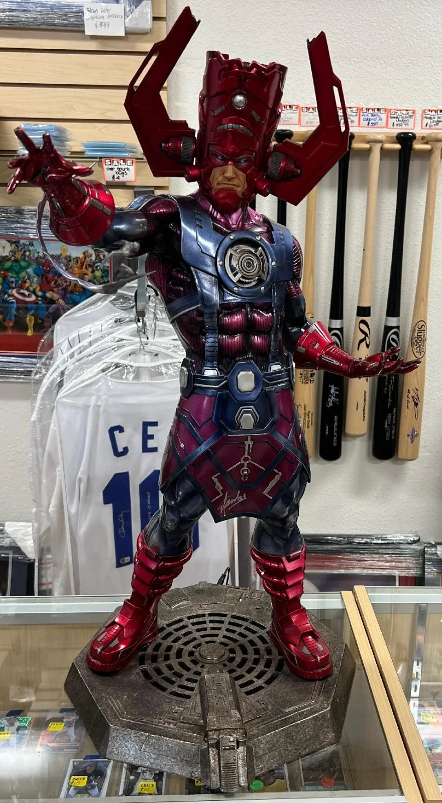 Stan Lee — PSA/DNA Authentic Stan Lee Autograph Galactus Marquett 32 Inch Collectible Figur