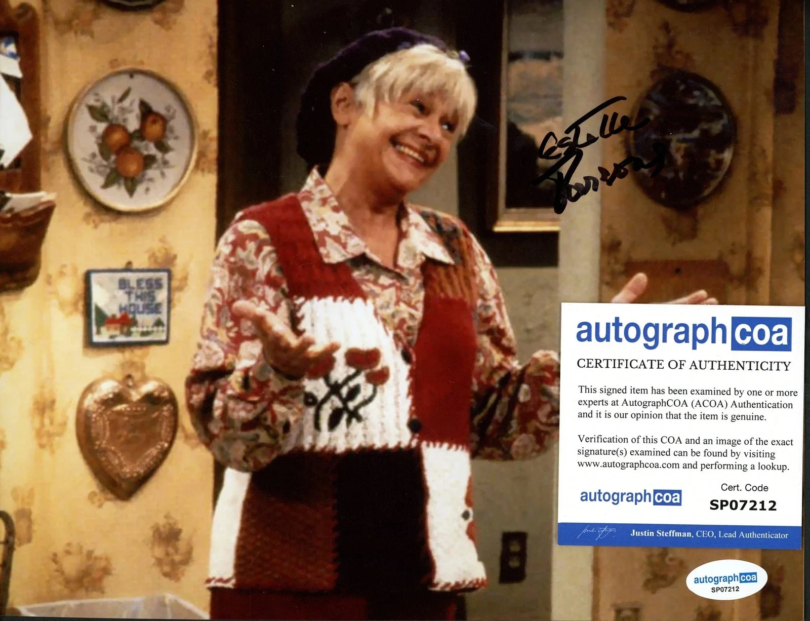 Estelle Parsons — Estelle Parsons Autographed 8x10 Photo...AutographCOA Authenticated!!