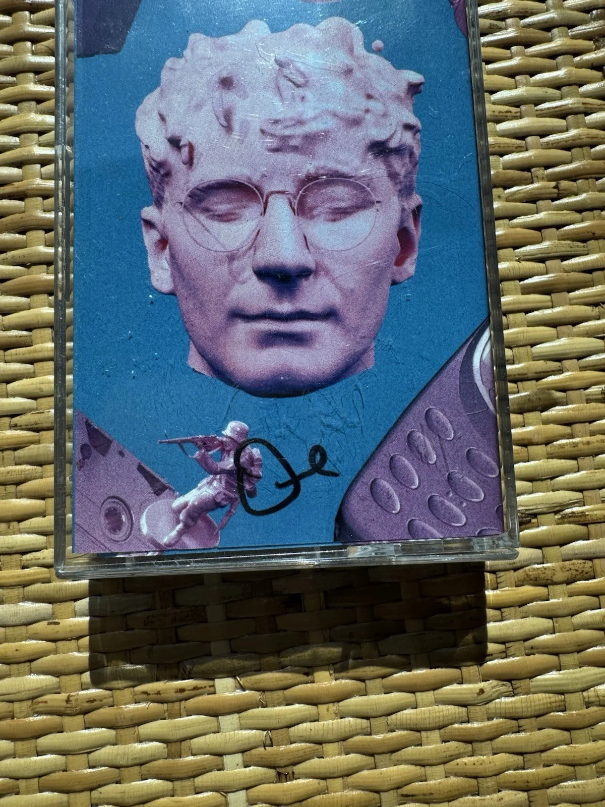 Glass Animals Dreamland Signed Casete Dave Bayley Autographed, изображение 4