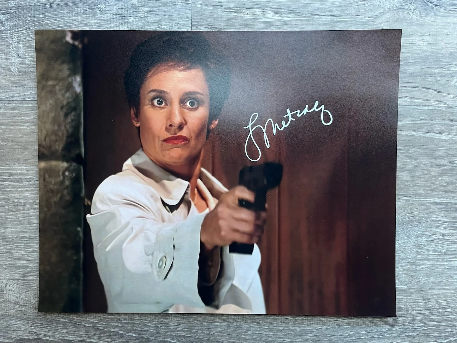 Laurie Metcalf — Laurie Metcalf Signed Scream 11x14 Photo Beckett COA Ghostface Mrs Loomis Horror, image 2