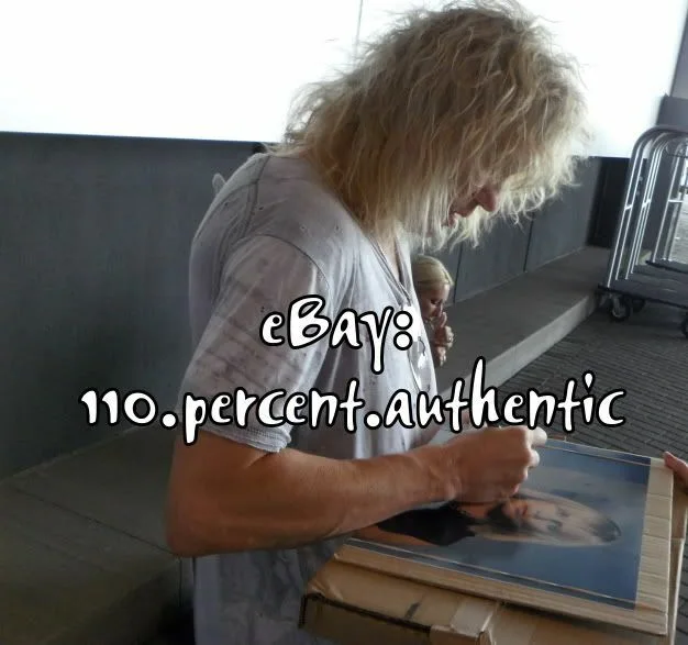 DEF LEPPARD RICK SAVAGE SIGNED 11X14 PHOTO #a *EXACT PROOF*, image 3