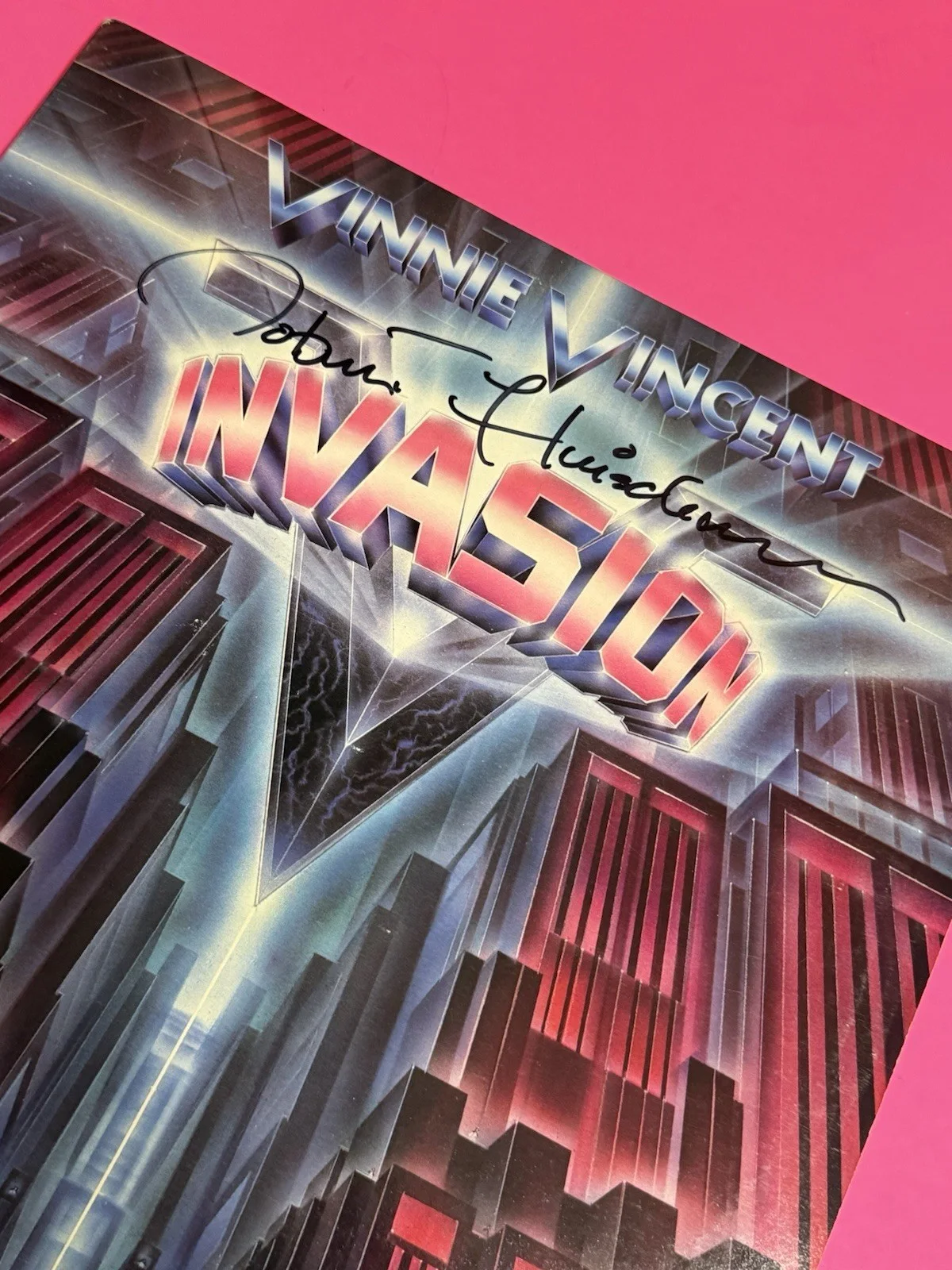 ROBERT FLEISCHMAN SIGNED AUTOGRAPHED VINNIE VINCENT INVASION VINYL LP JSA, image 4