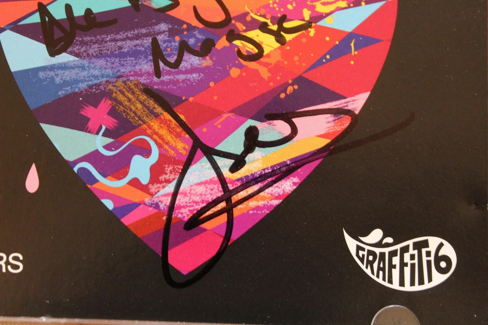 **NO DISC** SIGNED Graffiti6 Colours CD Cover Indie Rock Capitol Autograph Auto, изображение 2