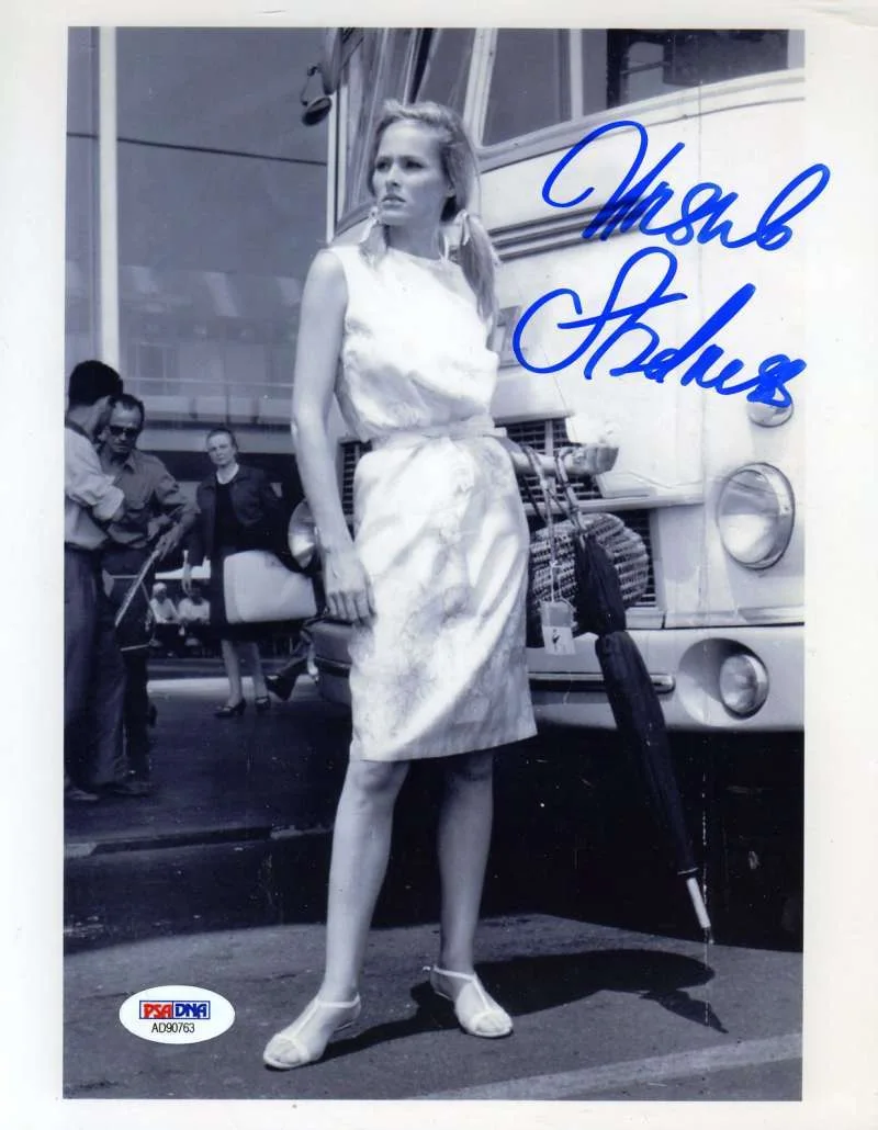 URSULA ANDRESS — Ursula Andress Hand Signed Psa Dna Cert 8x10 Photo Autographed Authentic