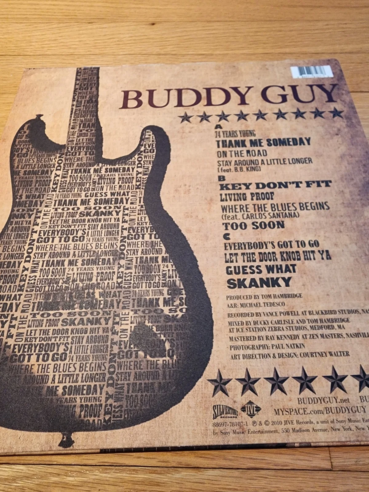 Buddy Guy Signed Album, image 3