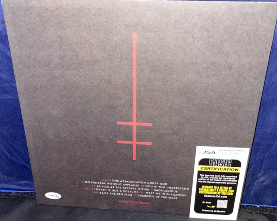 Marilyn Manson One Assassination Under God Autographed Signed Vinyl Album JSA, изображение 2