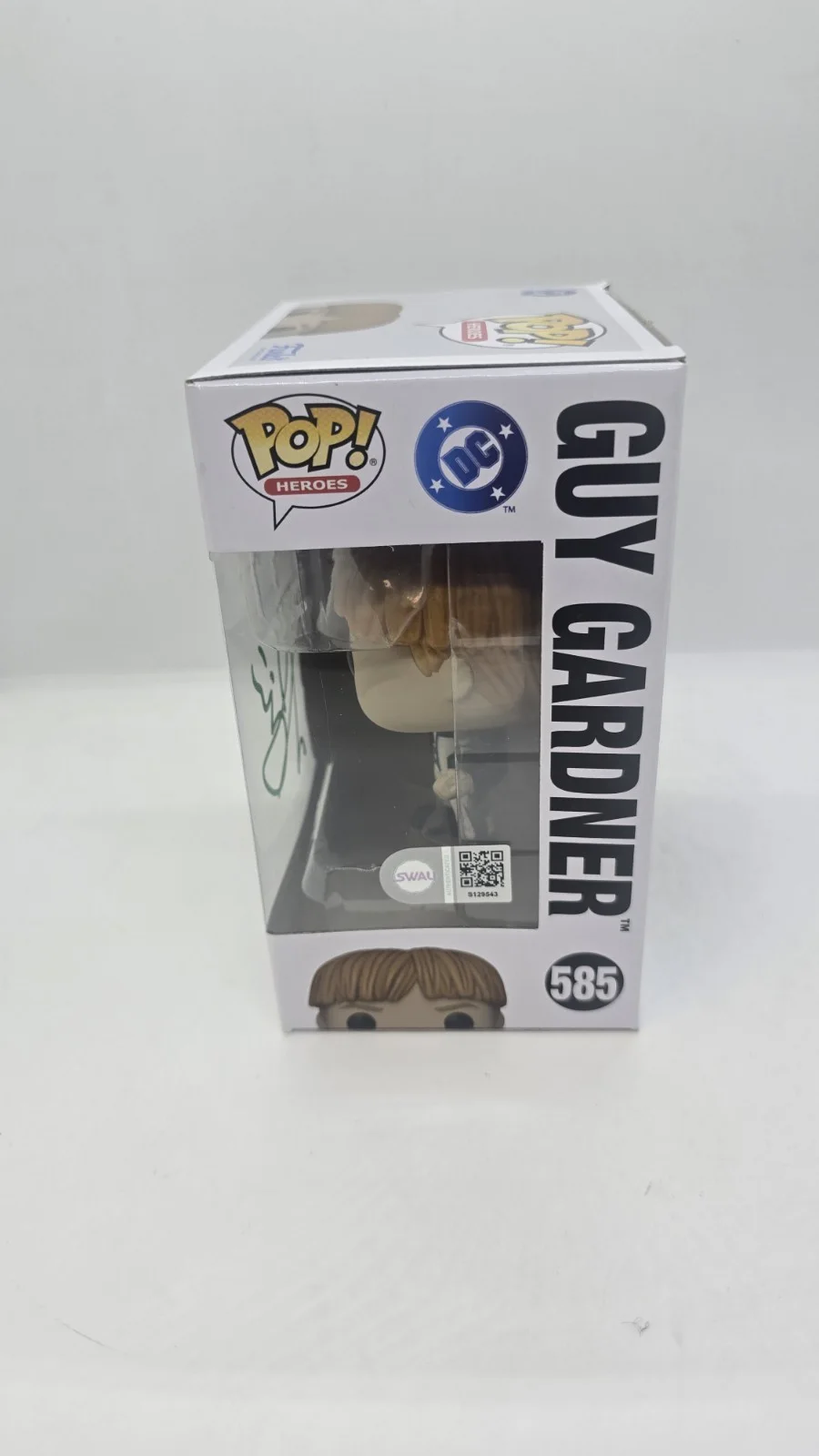 nathan fillion — Nathan Fillion Signed Superman Guy Gardner Funko Pop #585 SWAU, image 2