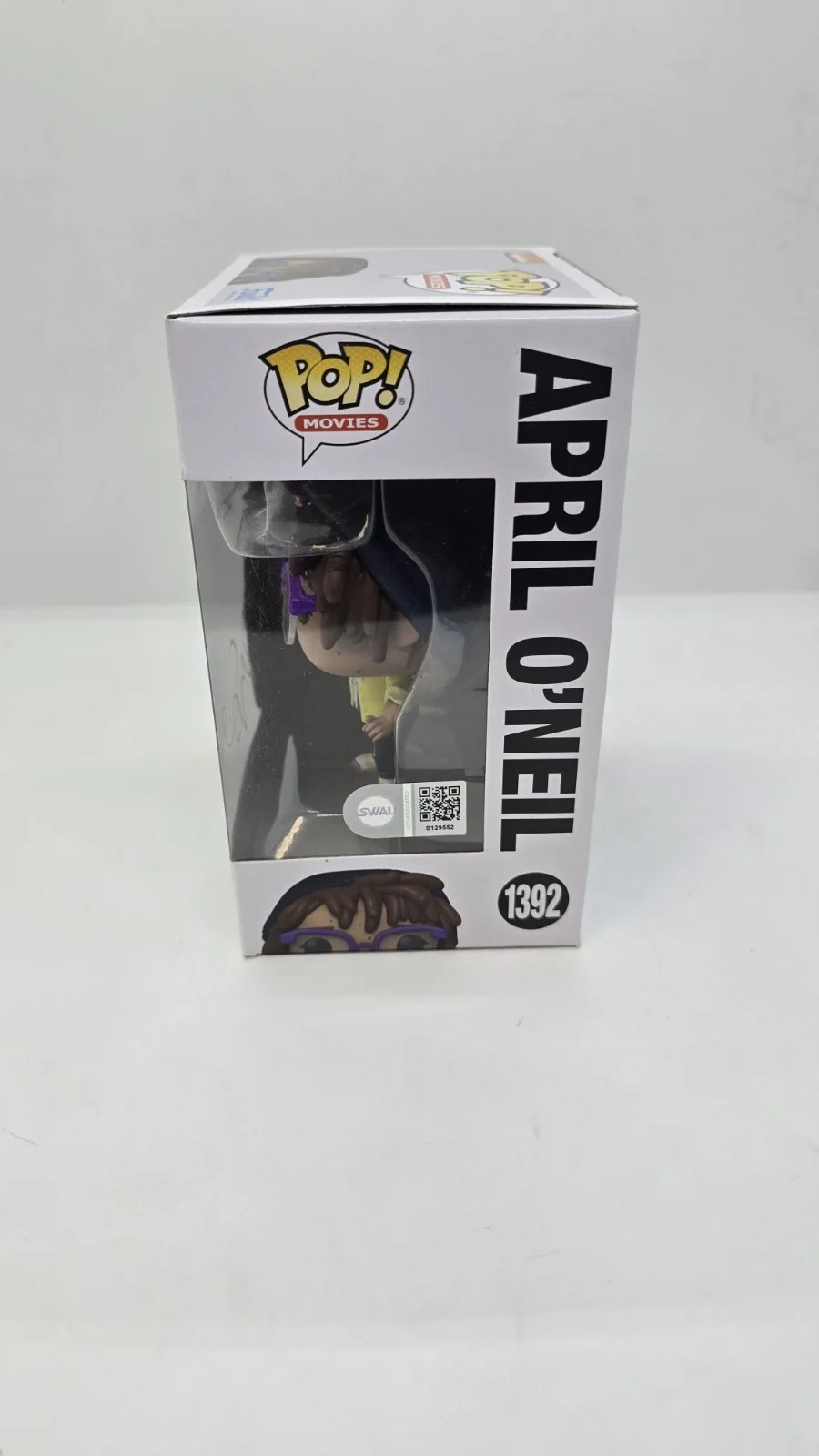 ayo edebiri — Ayo Edebiri Signed TMNT Mutant Mayhem April O'Neill Funko Pop #1392 SWAU, изображение 2