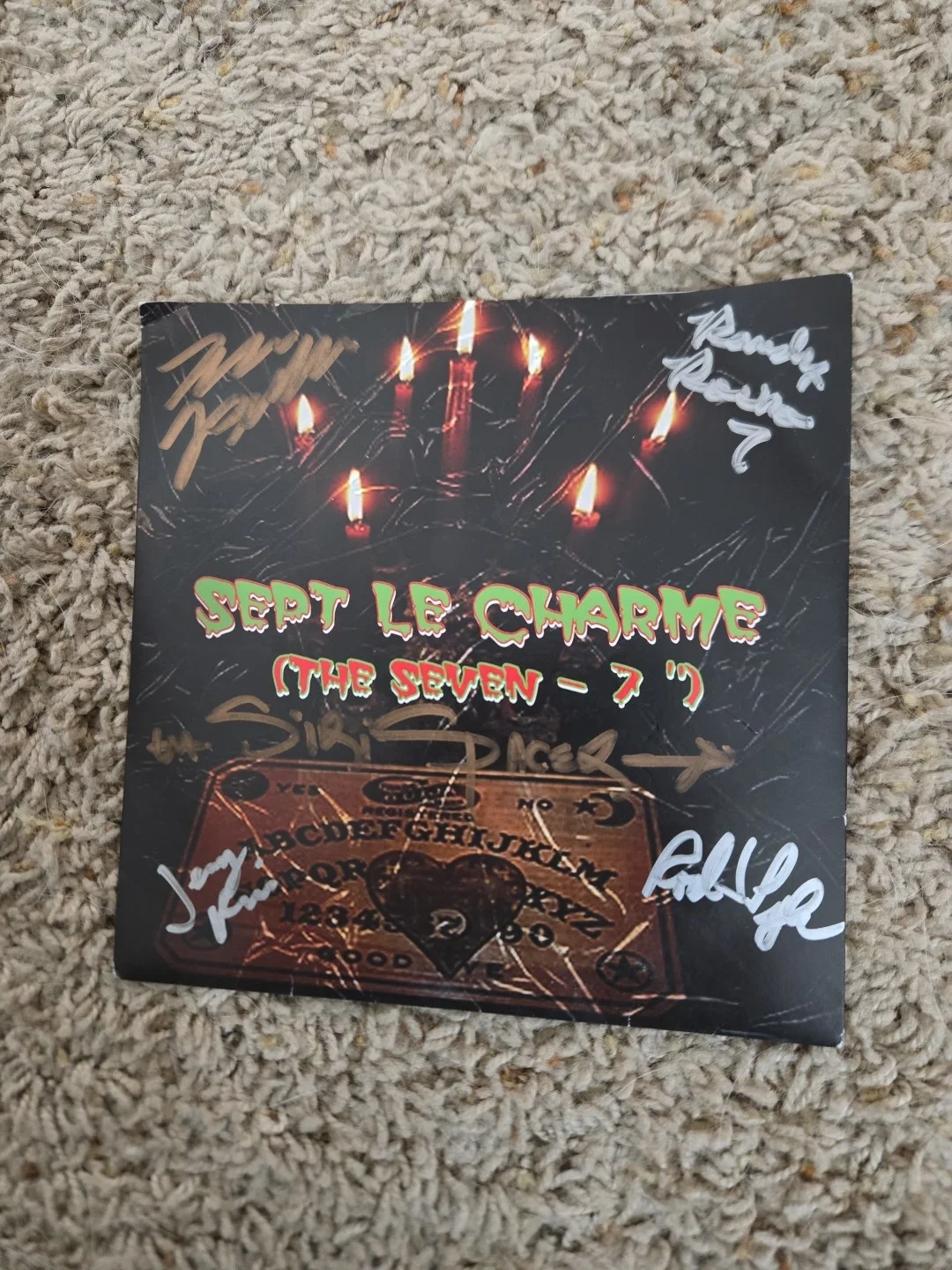 SEPT LE CHARME (THE SEVEN - 7) Vinyl Autographed Signed 13/77, image 2