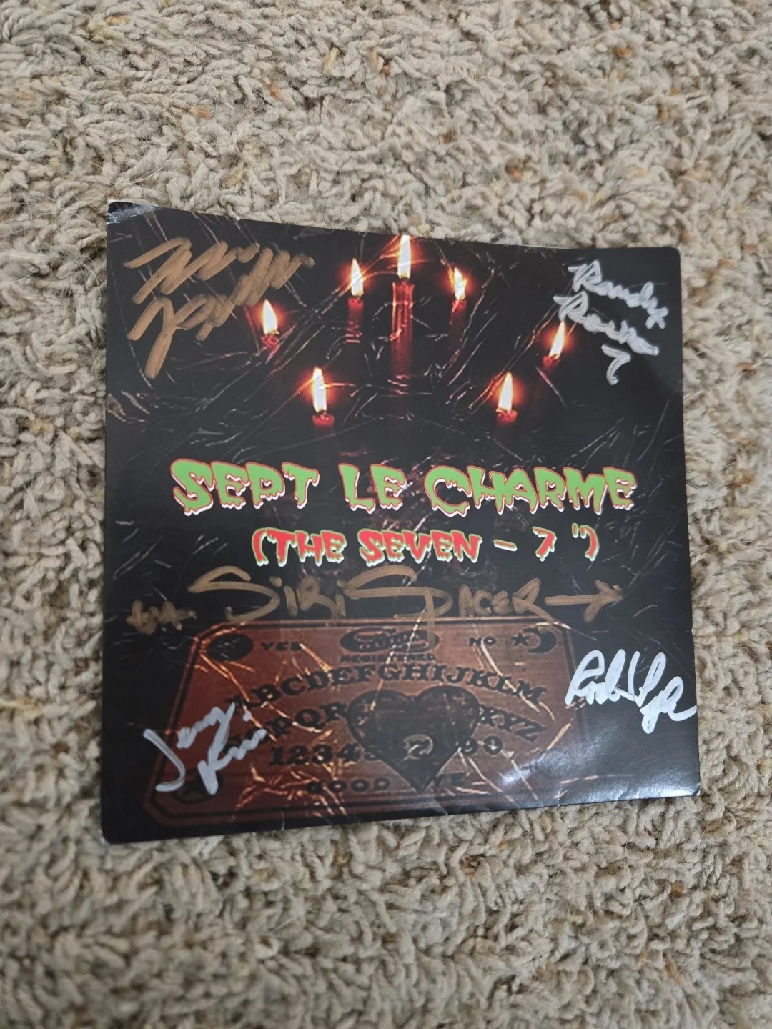 SEPT LE CHARME (THE SEVEN - 7) Vinyl Autographed Signed 13/77, image 3