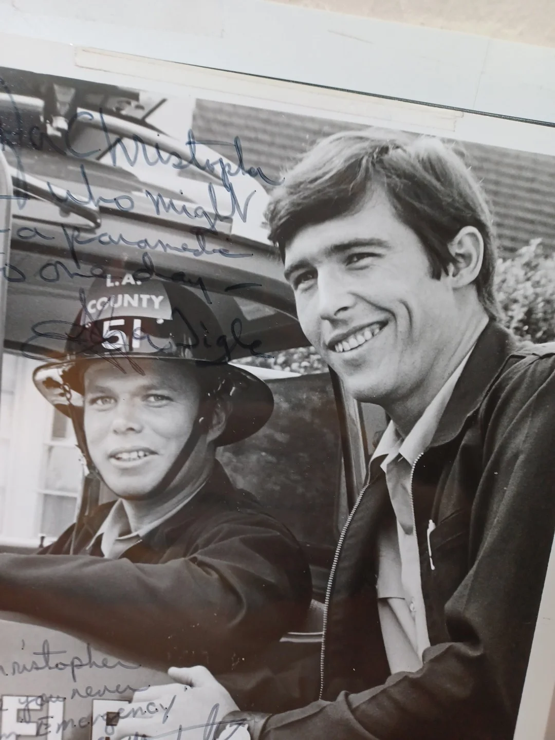 70's Emergency Autographed Photo Randolph Mantooth & John Gage 8 x 10 RRP 452, image 4