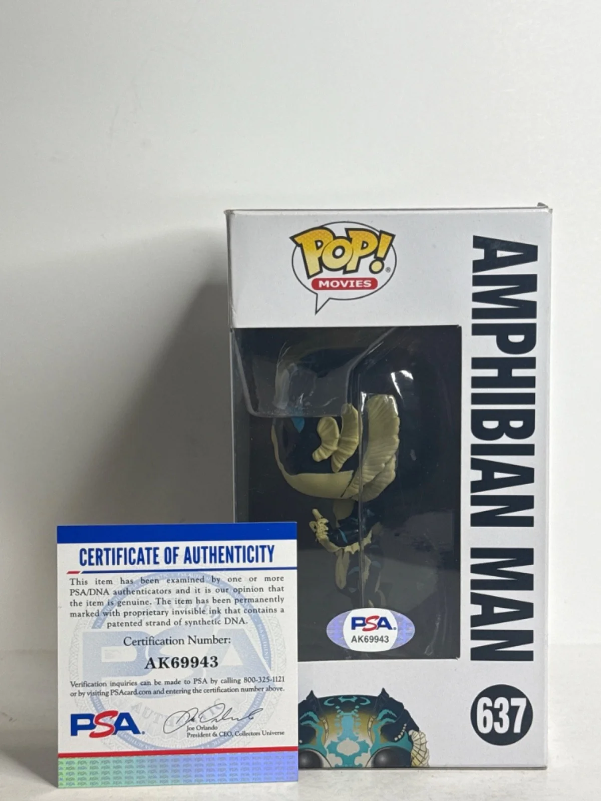 Guillermo Del Toro — Guillermo Del Toro Signed The Shape Of Water Funko #637 PSA AK69943, изображение 2
