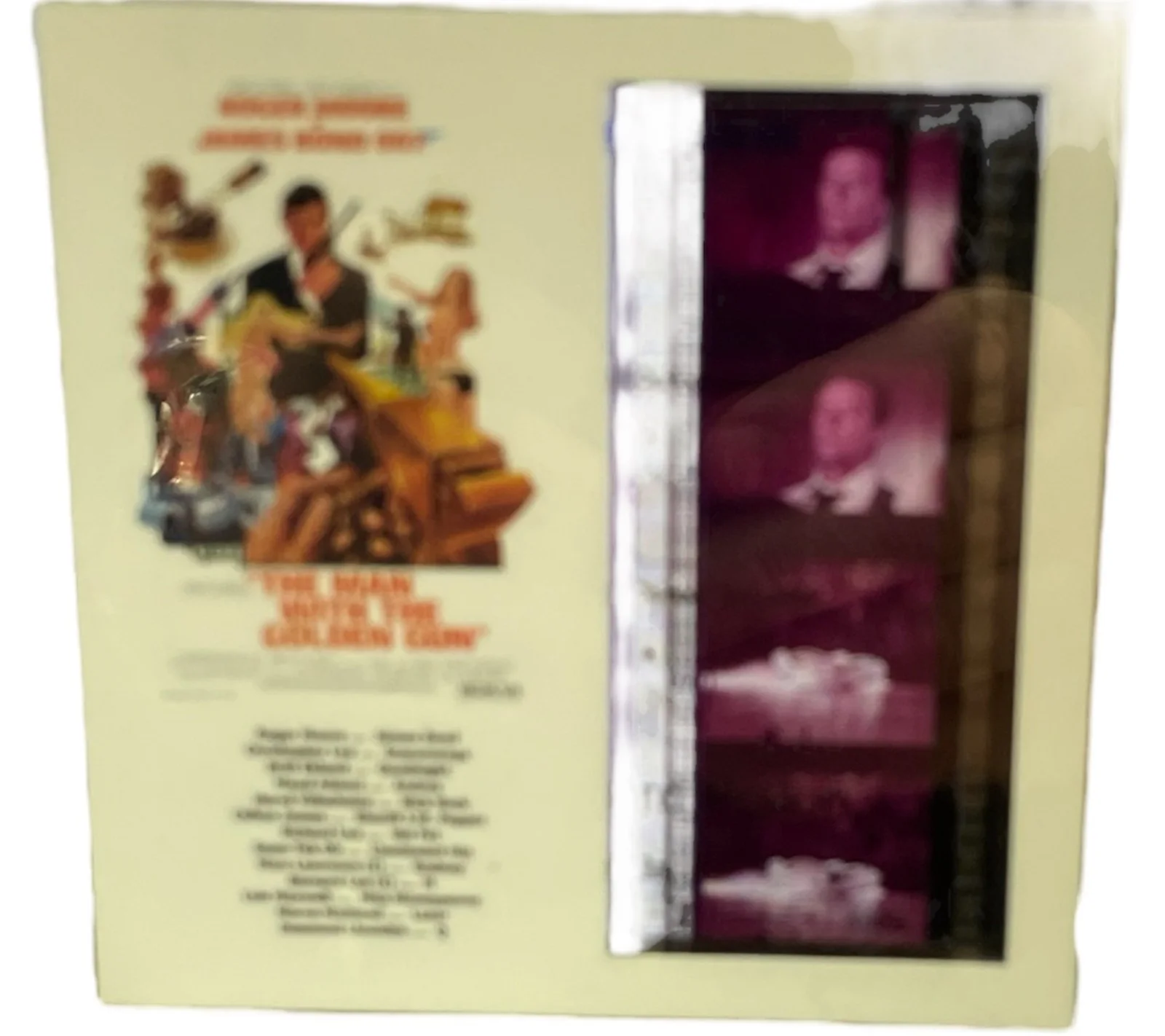 Vintage James Bond 007 The Man With The Golden Gun Original Film Cell Drinks Mat, изображение 3