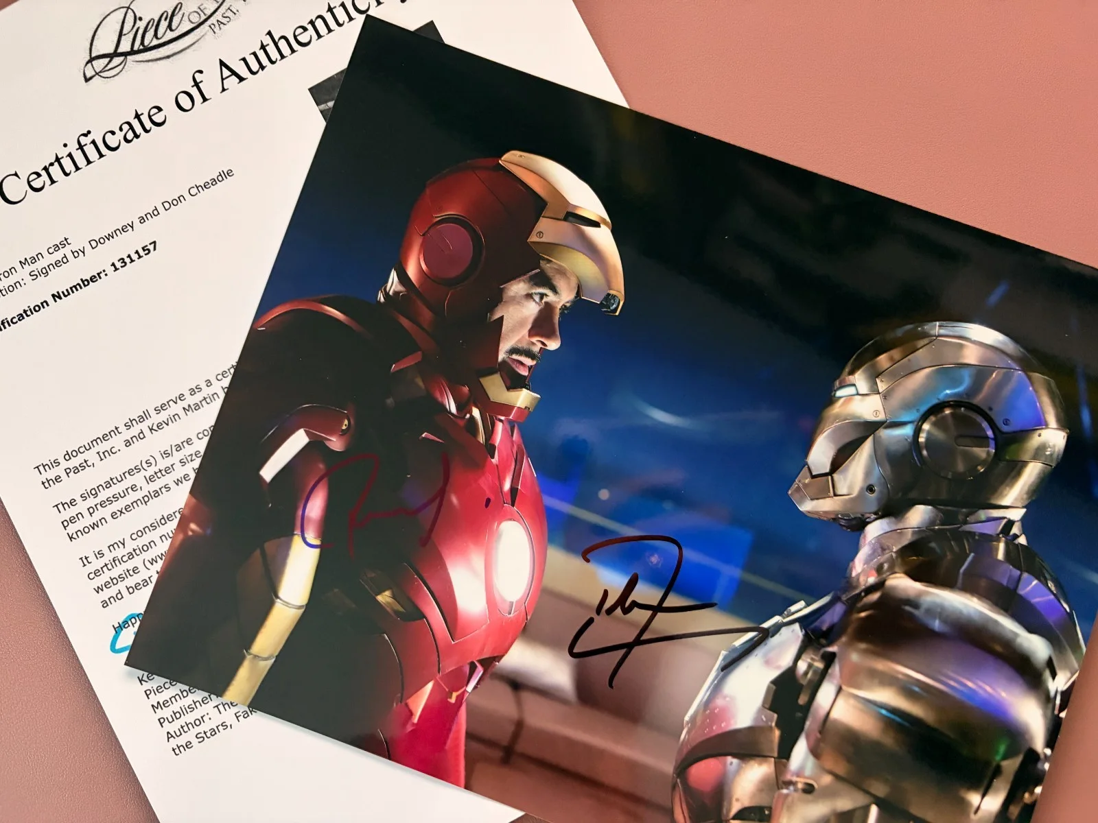ROBERT DOWNEY Jr, DON CHEADLE — Robert Downey Jr Signed•Don Cheadle Signed•IRON MAN•8x10 Piece of the Past COA, image 2