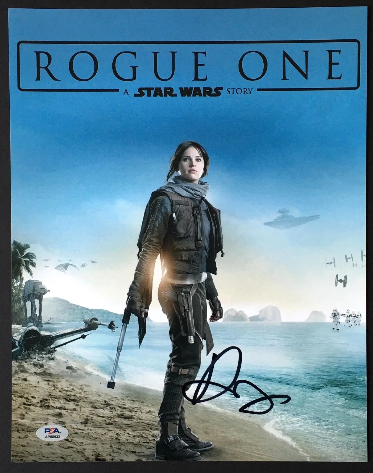 Felicity Jones — FELICITY JONES SIGNED 11x14 PHOTO PSA DNA AUTOGRAPH ROGUE ONE A STAR WARS STORY