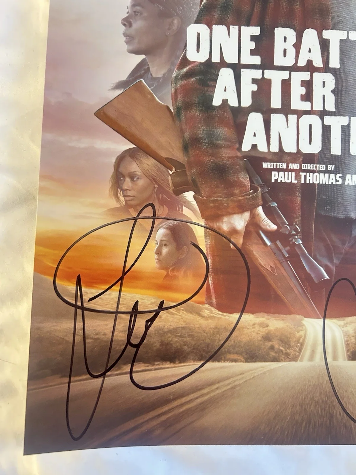 Leonardo DiCaprio / Teyanna Taylor / Chase Infiniti — Leonardo DiCaprio Signed One Battle After Another Poster Taylor & Infiniti JSA, изображение 4