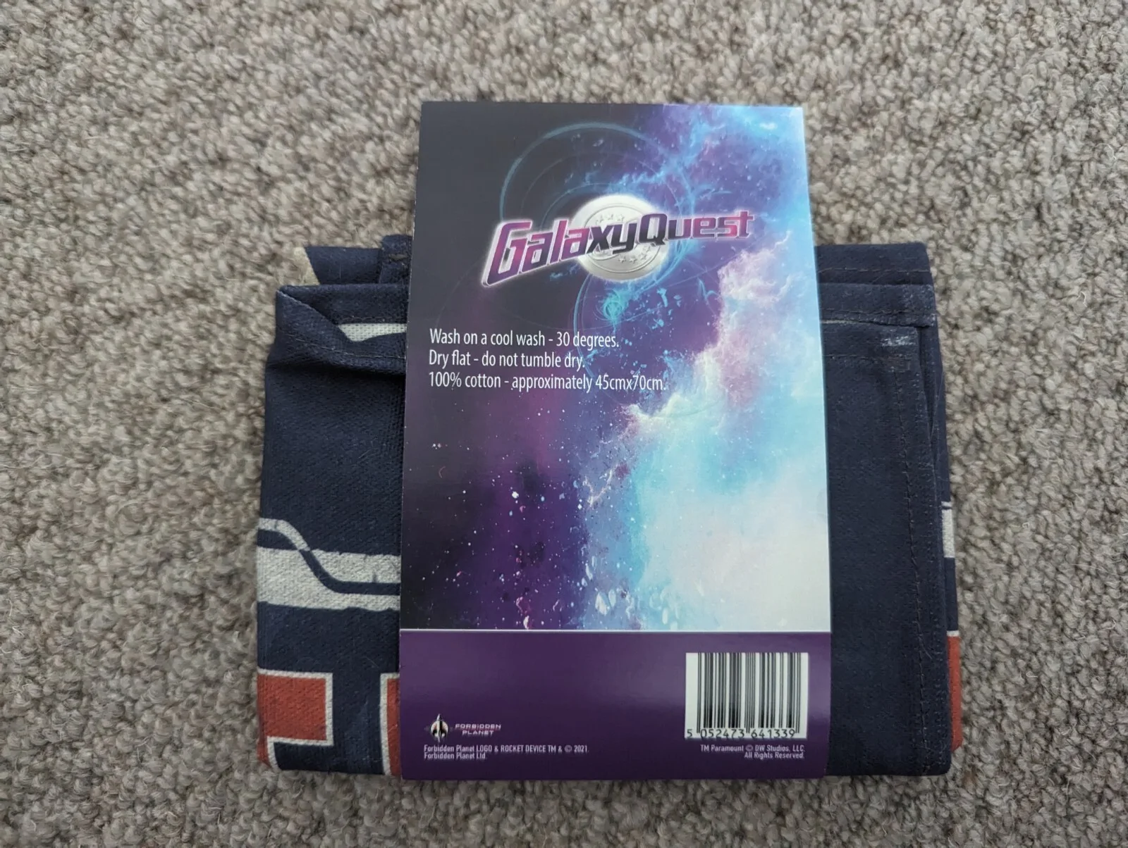 Galaxy Quest - Never Give Up, Never Surrender Tea Towel, image 3