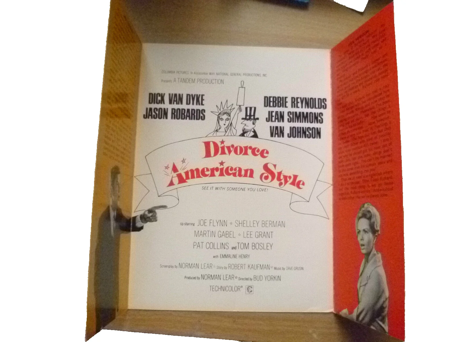 Cinema Programme Divorce American Style - Dick Van Dyke Debbie Reynold J Roberts, image 2
