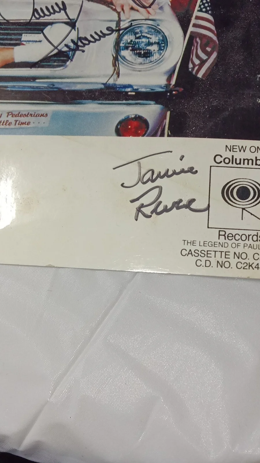 Vintage Autographed Picture Of Paul Revere & The Raiders, изображение 2