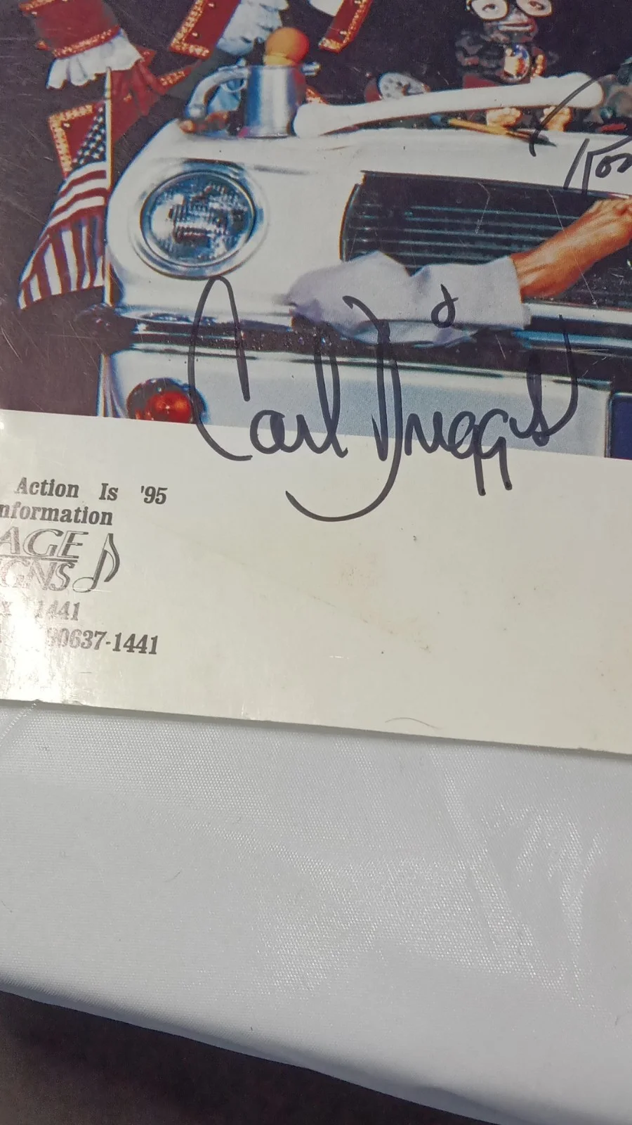 Vintage Autographed Picture Of Paul Revere & The Raiders, изображение 3