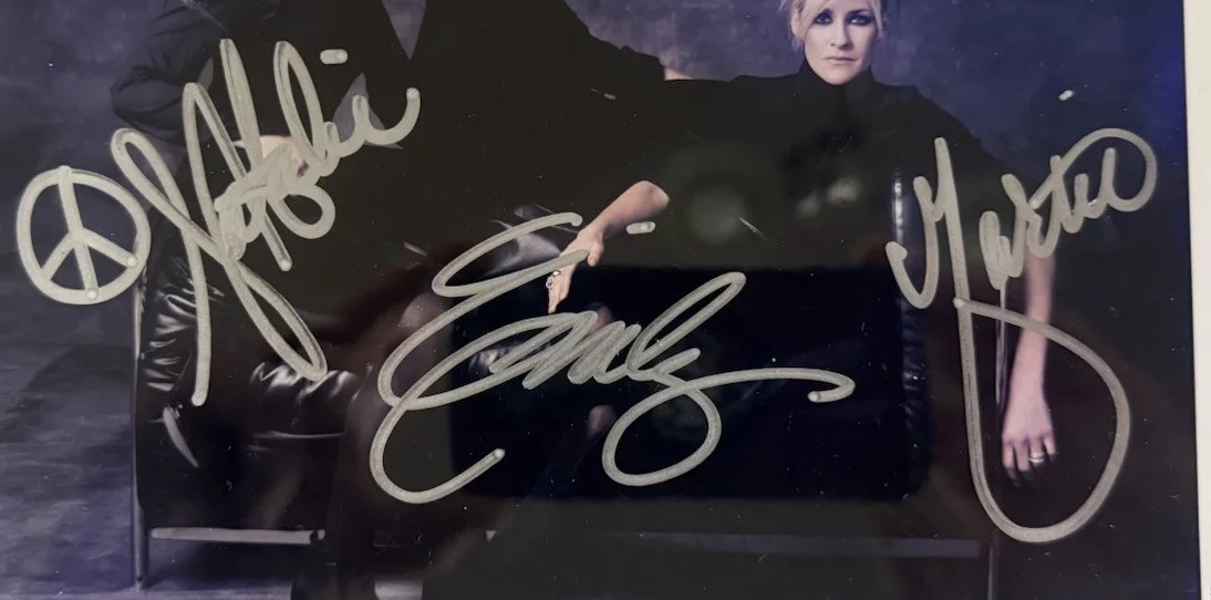 THE DIXIE CHICKS BAND SIGNED 8 x 10 PHOTO with JSA, image 3