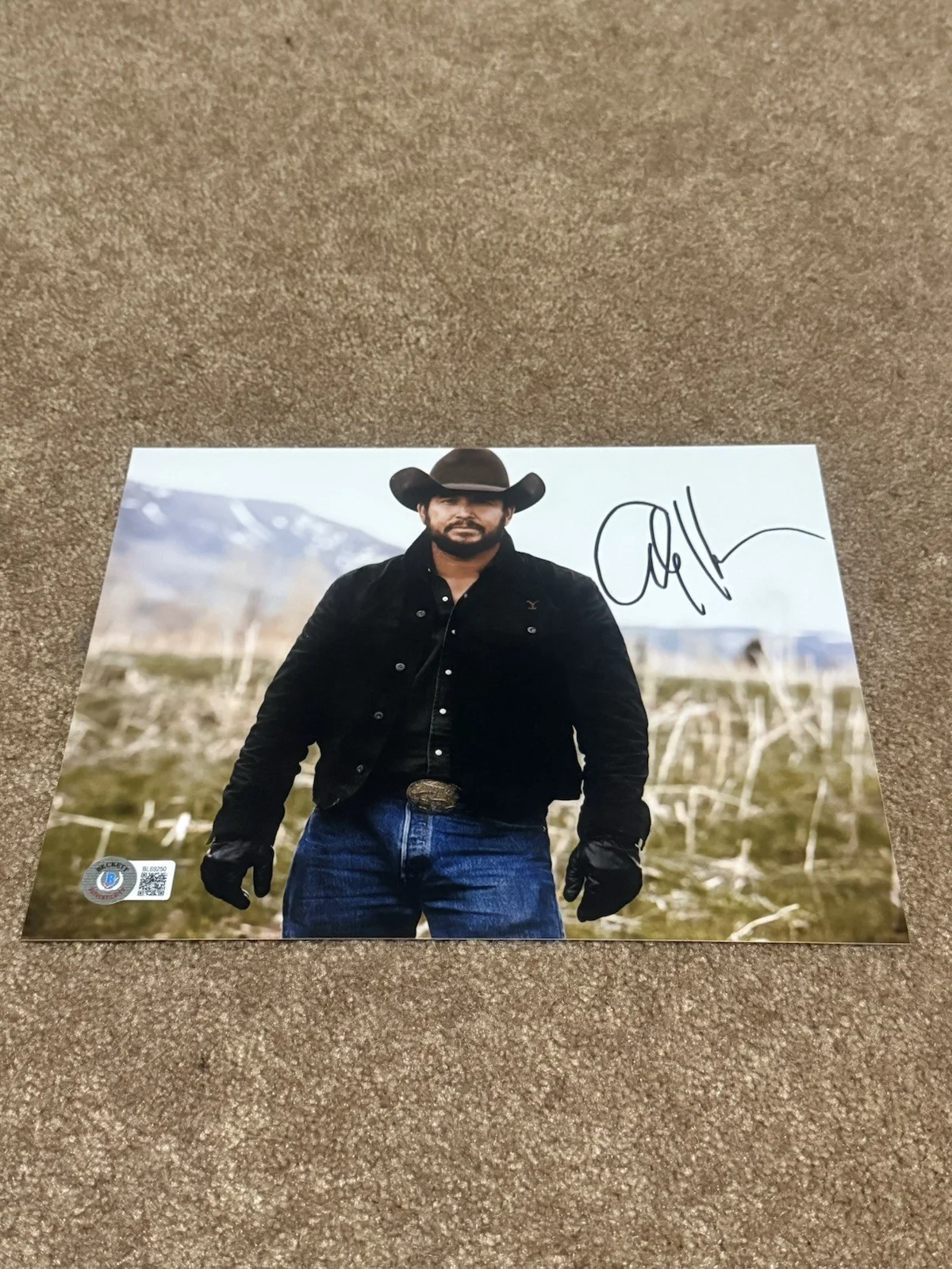 Cole Hauser — Cole Hauser Signed Autographed 8x10 Photo Yellowstone Beckett COA