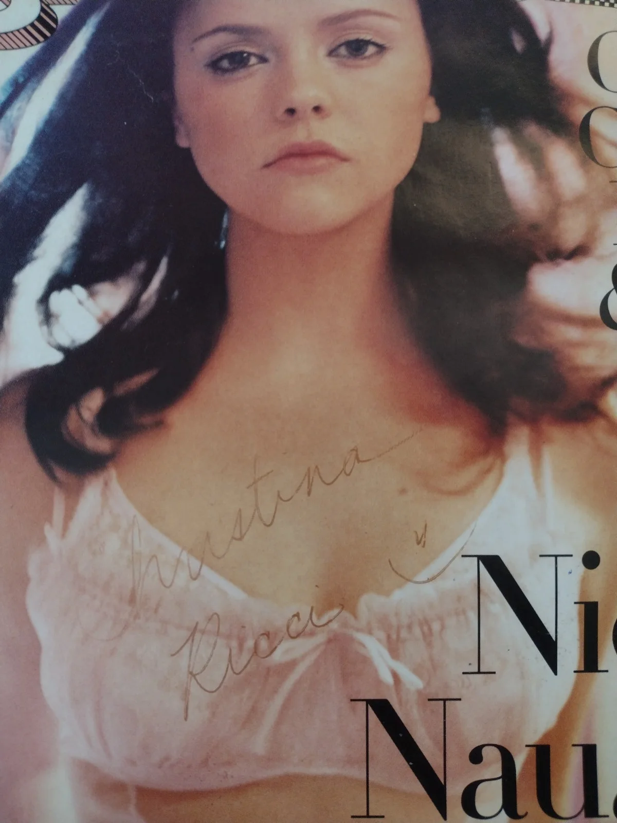 Autographed Christina Ricci December 1999 Rolling Stone Magazine, image 2