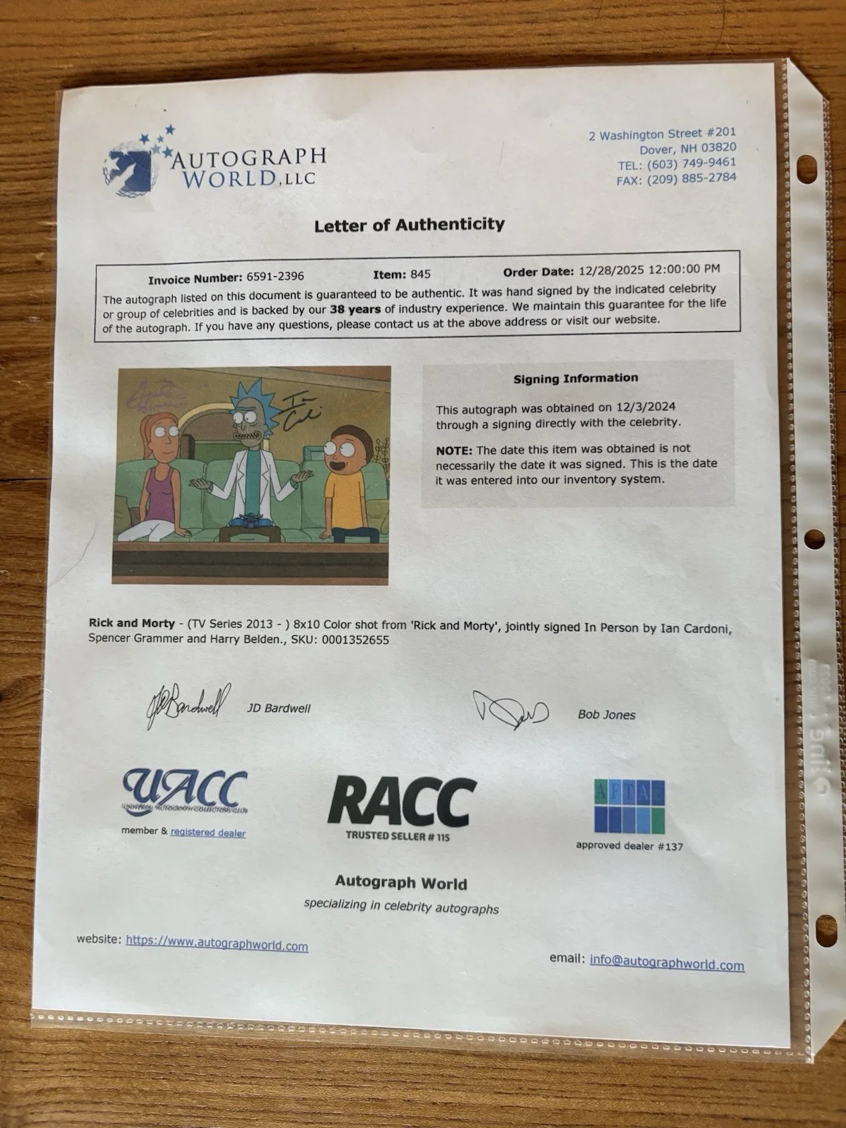 Rick and Morty 8x10 Color Shot Signed by I Cardoni, S Grammar, H Belden W/COA, изображение 3