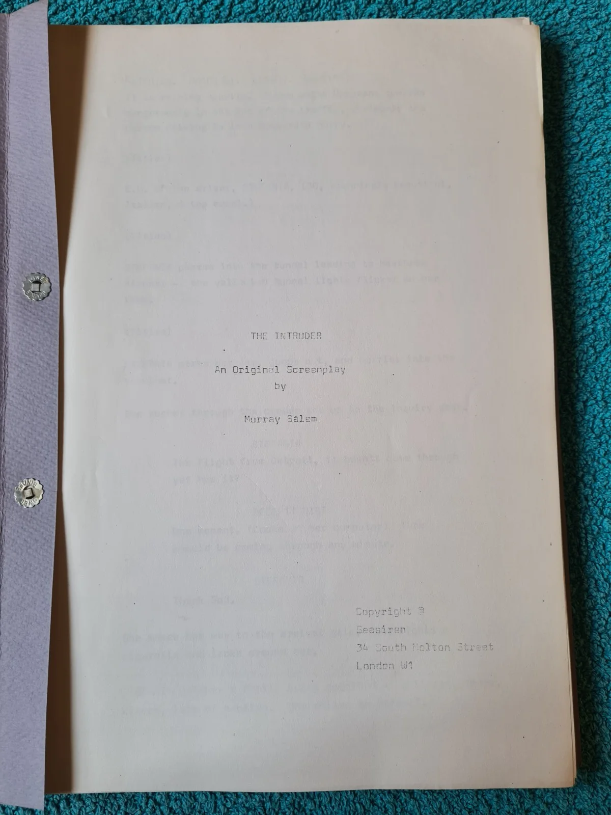 THE INTRUDER, An Original Screenplay by Murray Salem, original & genuine, изображение 3