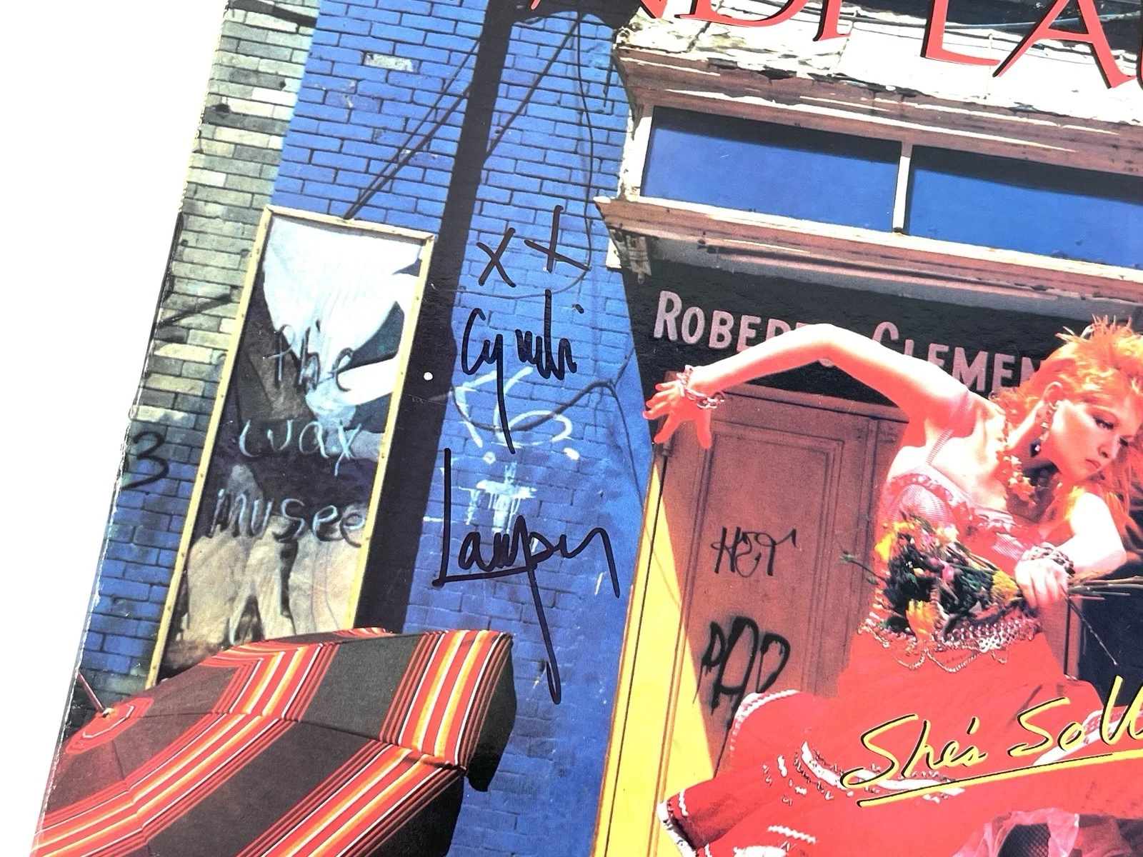 Cyndi Lauper Signed She’s So Unusual Vinyl Album Girls Just Want To Have Fun COA, изображение 2