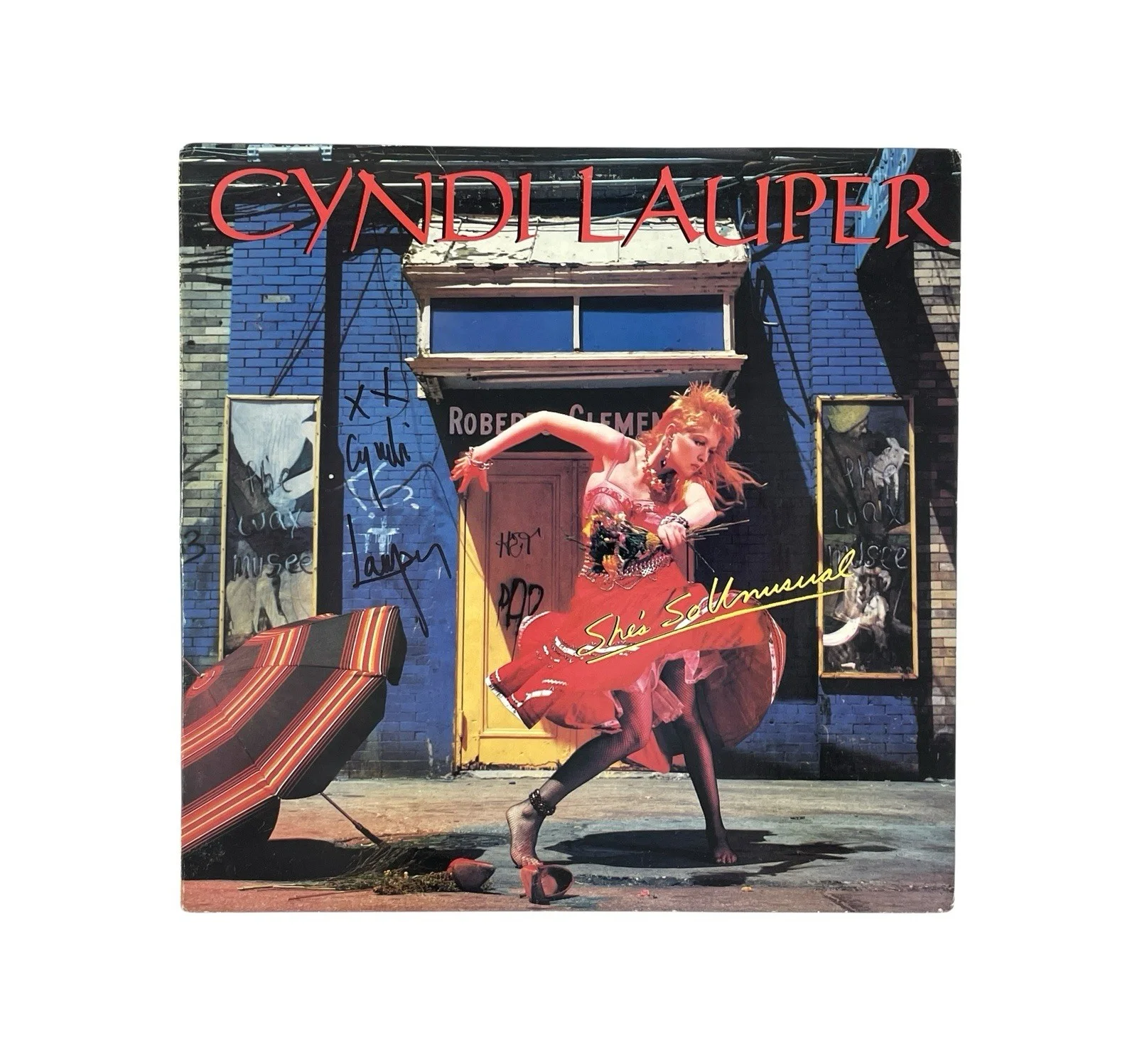 Cyndi Lauper Signed She’s So Unusual Vinyl Album Girls Just Want To Have Fun COA, изображение 3