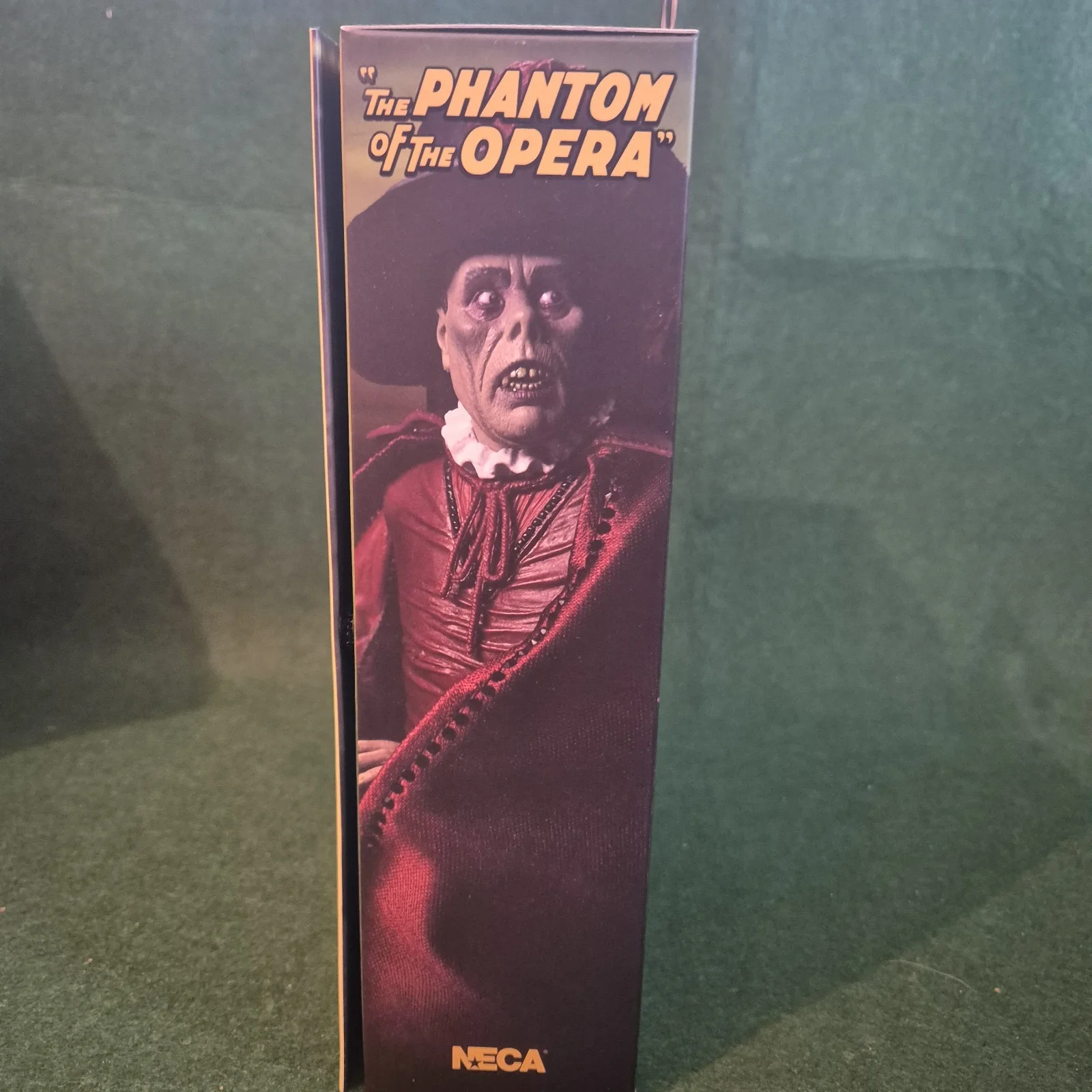 NECA Universal Monsters Phantom of the Opera Red Death Ultimate Figure – Sealed, изображение 3