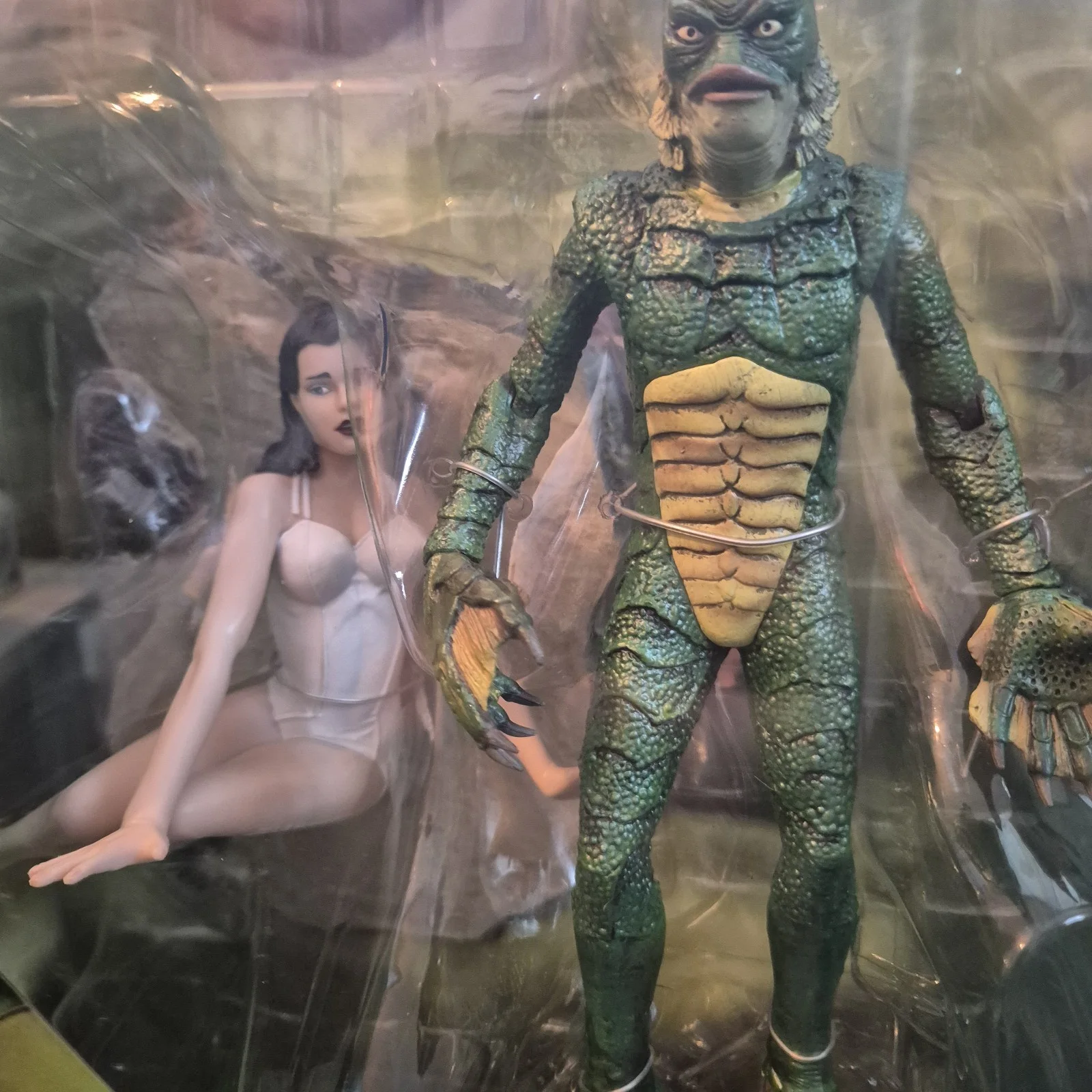 Creature From The Black Lagoon Diamond Select Universal Monsters Set – Sealed, image 2