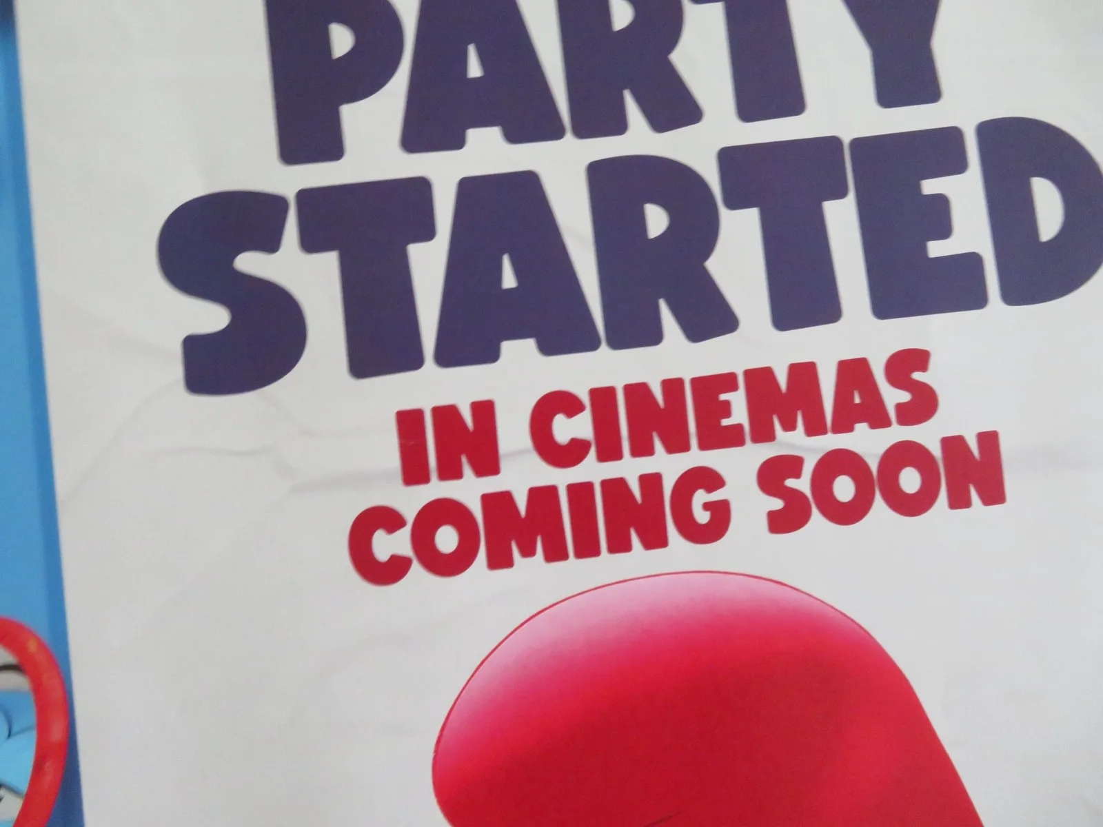 SMURFS UK QUAD ROLLED POSTER RIHANNA JAMES CORDEN NICK OFFERMAN 2025, image 2