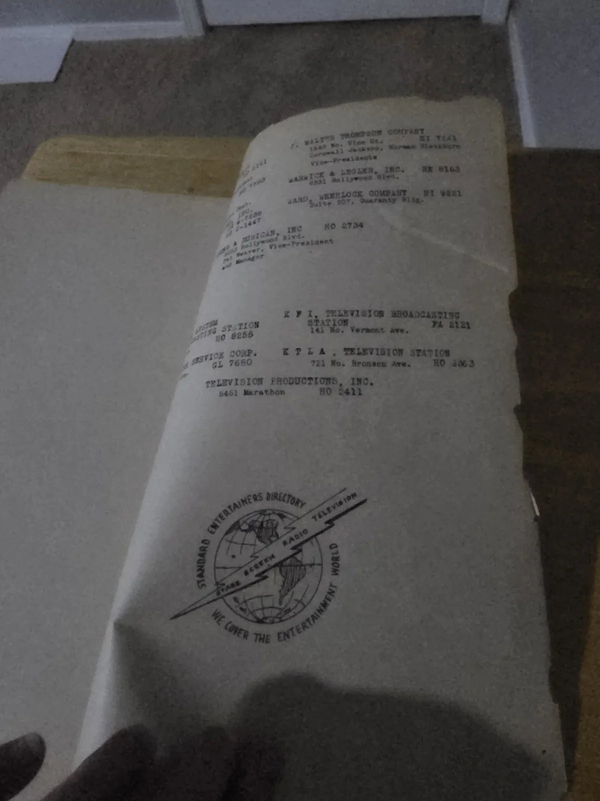 : Rare 1948 Standard Entertainers Directory Vol 1 Signed Lou Quinn Hollywood..., изображение 4